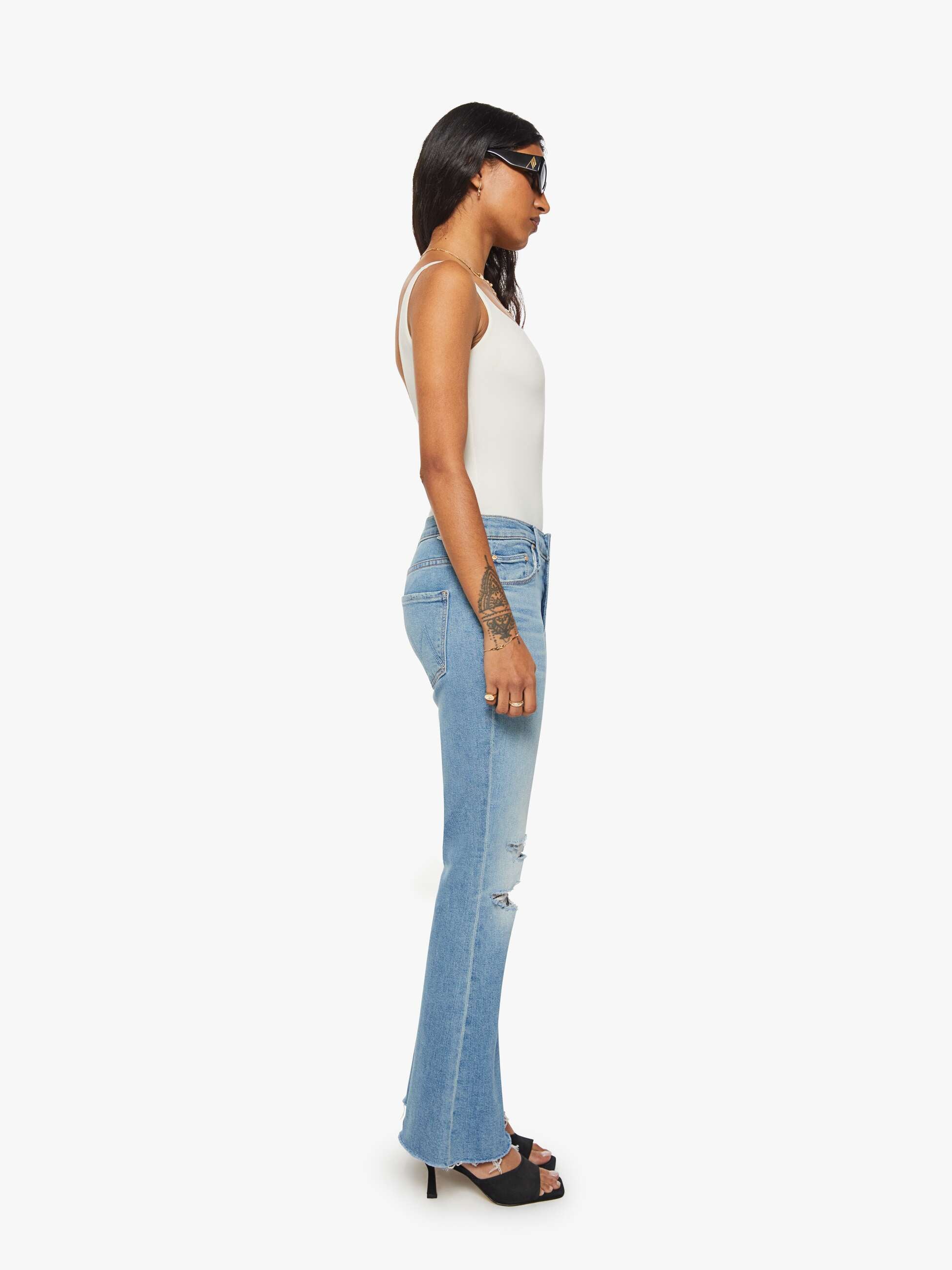 Mother Lil Weekender Fray Petite Jeans Chaos Is Calling