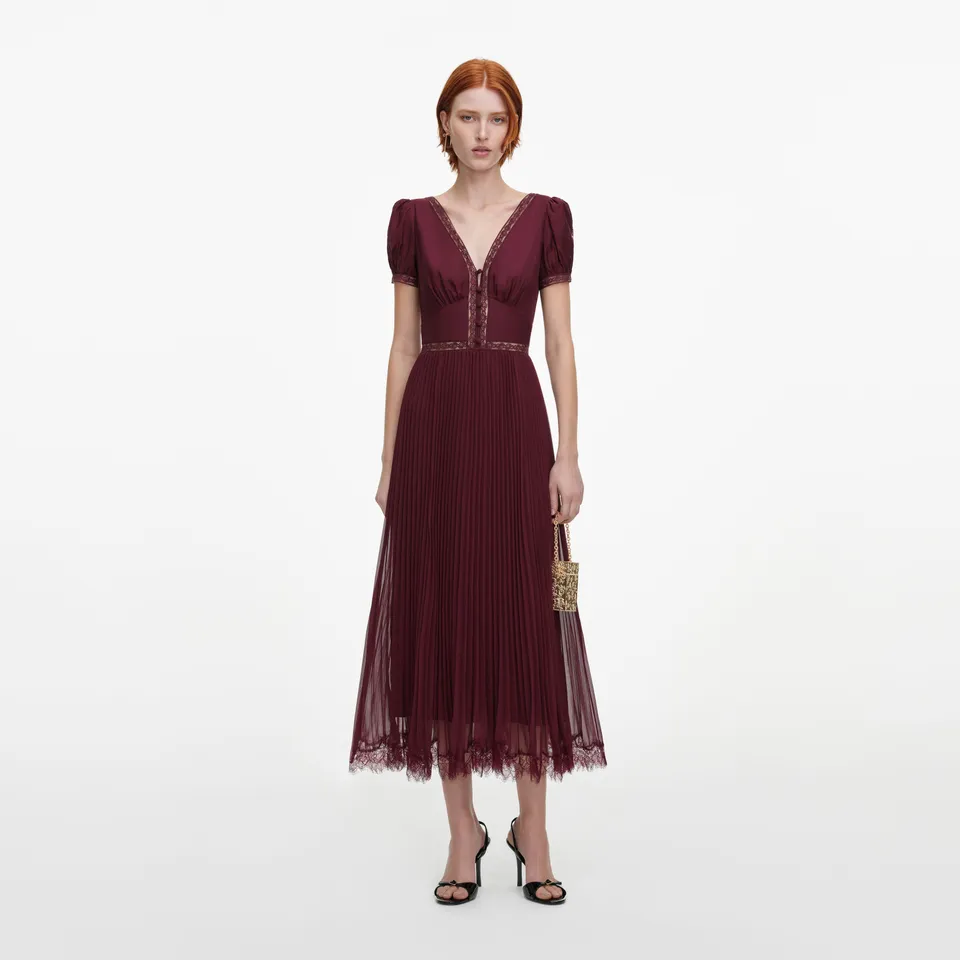 Self Portrait Viskose Midikleid Burgundy Plissee Spitze