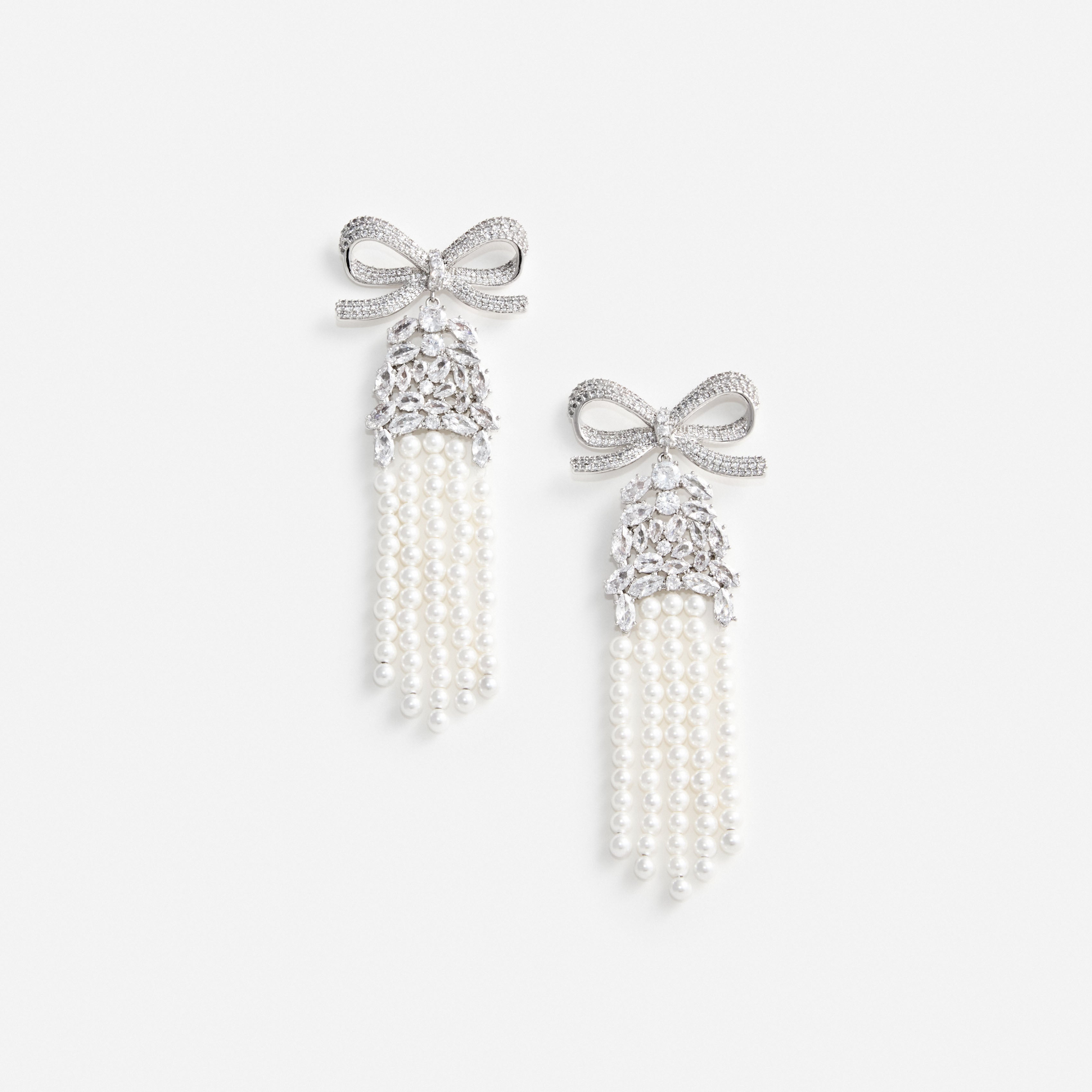 Self Portrait Crystal Bow Pearl Droplet Ohrringe Silber Perle