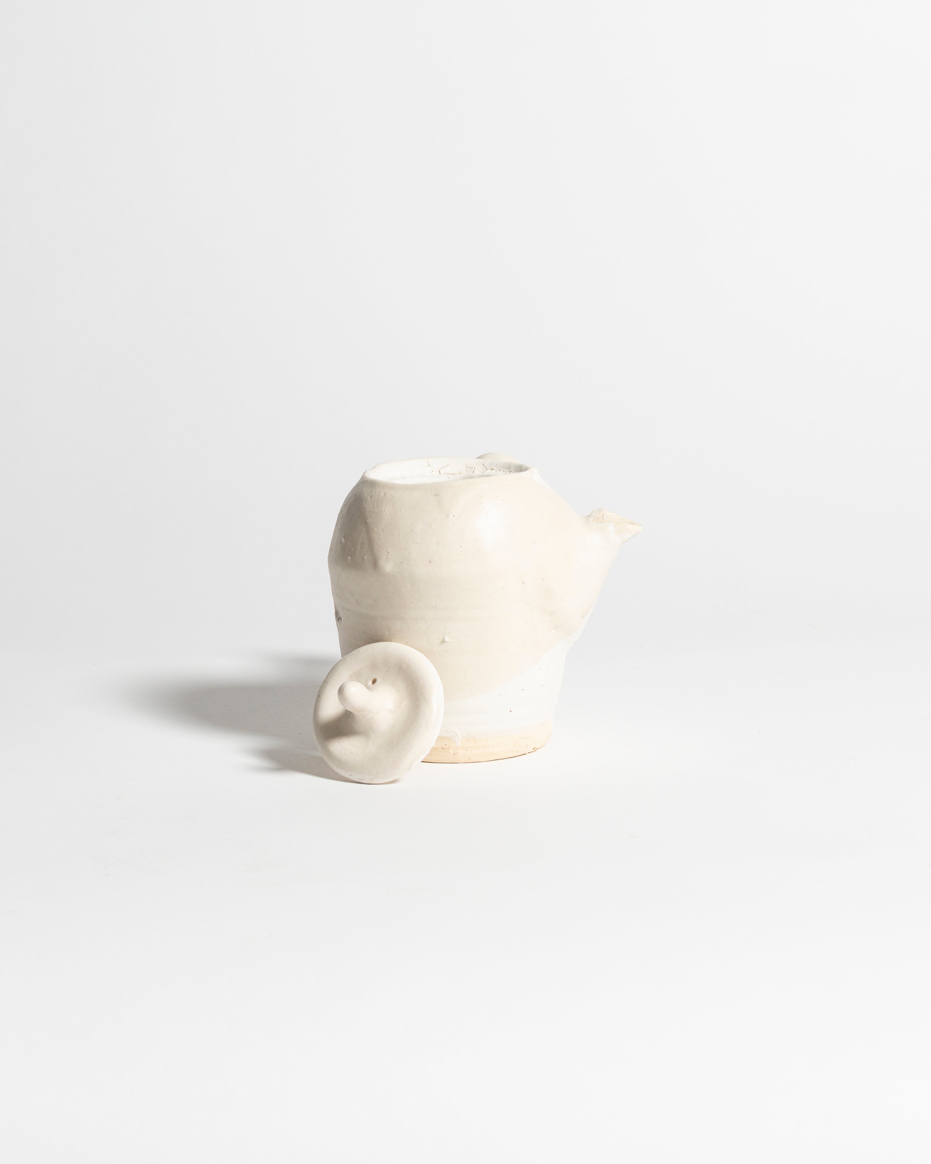 J.W.Anderson Akiko Hirai Kohiki Long Plain Teekanne Weiß Keramik
