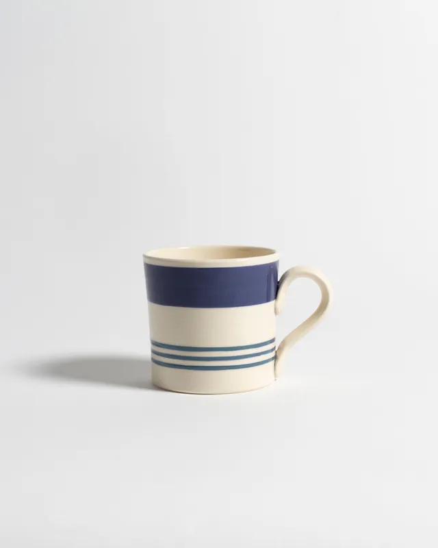 J.W.Anderson Nicholas Mosse Shamrock Tasse Hellblau Ecru