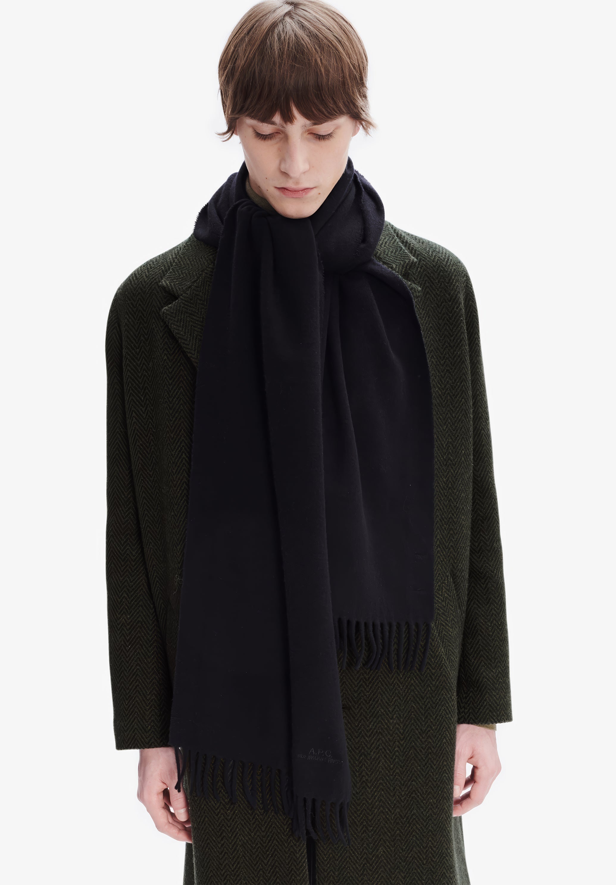 A.P.C. Ambroise Brodée Schal TU Bestickt