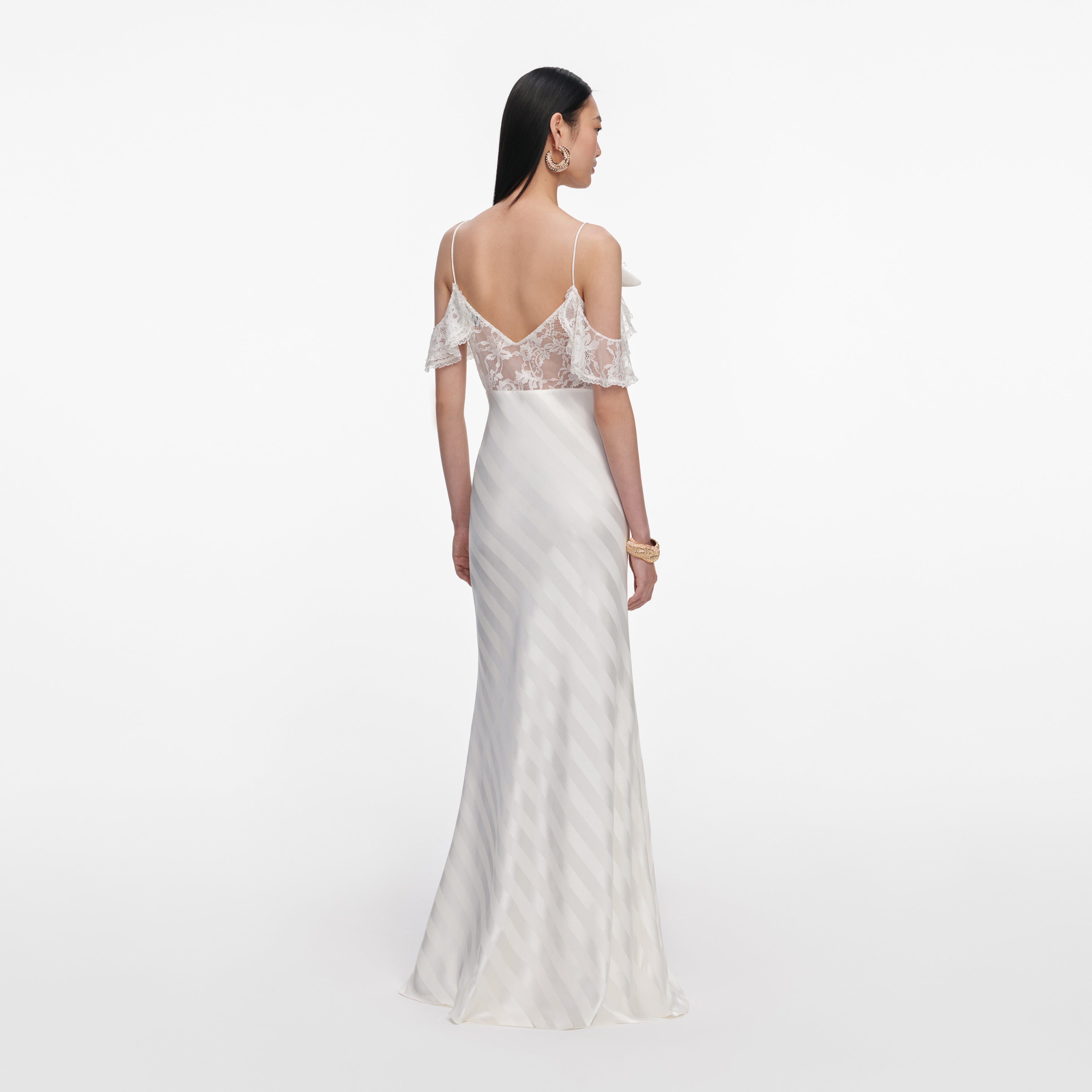 Self Portrait Cream Satin Striped Maxi Kleid Creme Satin