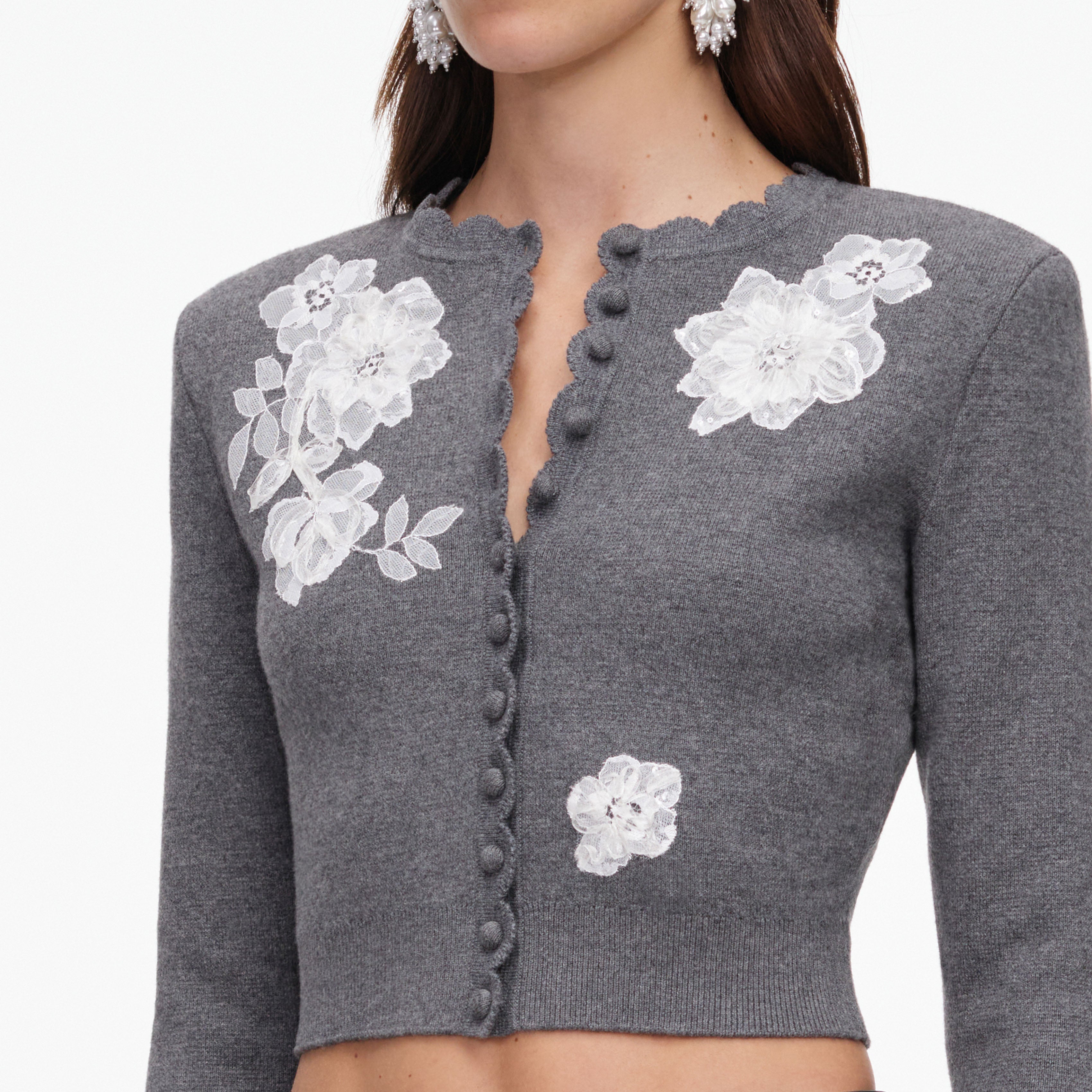 Self-Portrait Knitwear Grey Lace Flower Strickjacke Grau Gr. XS-L