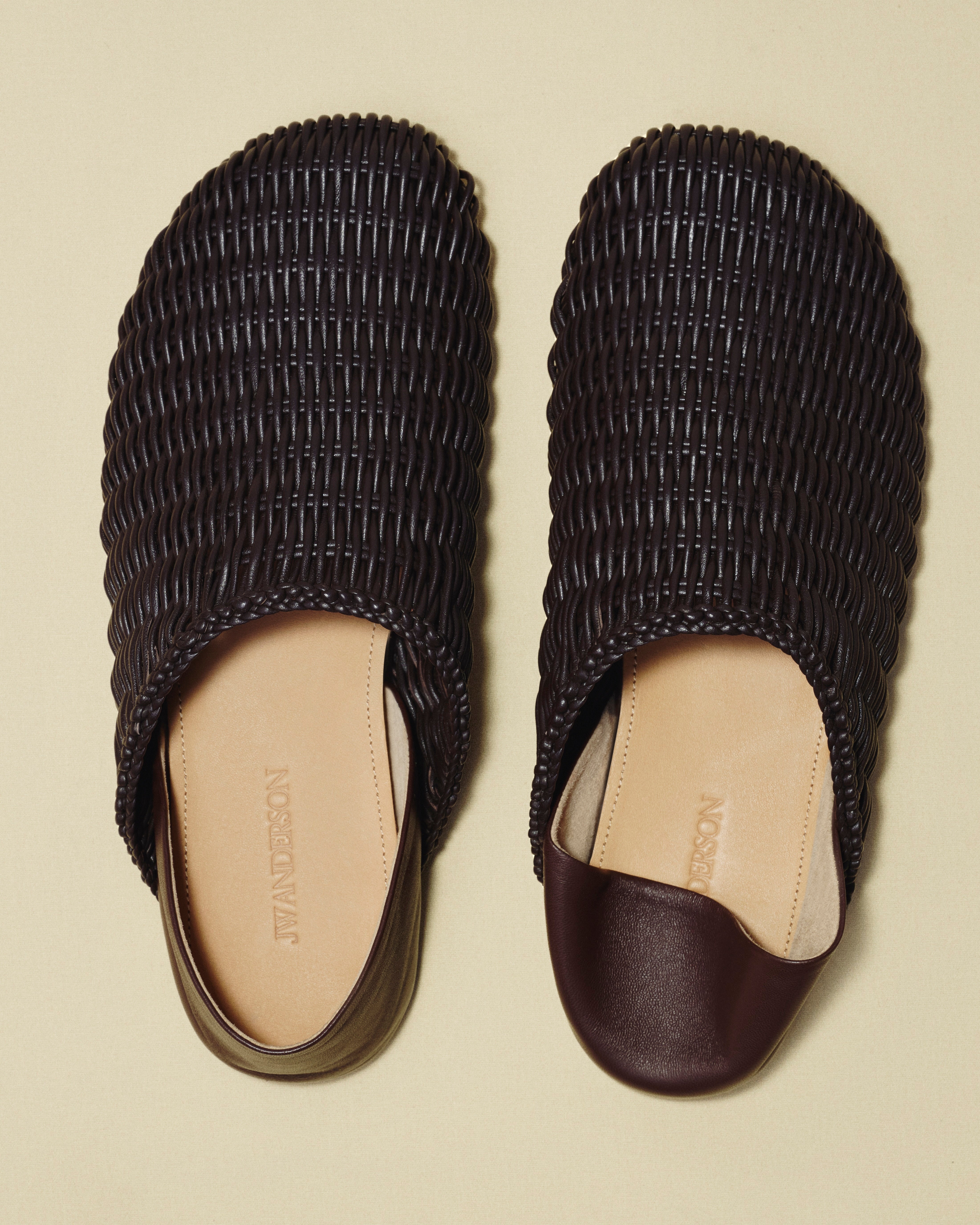 J.W.Anderson Slipper Mules Schoko Leder Geflochten Damen
