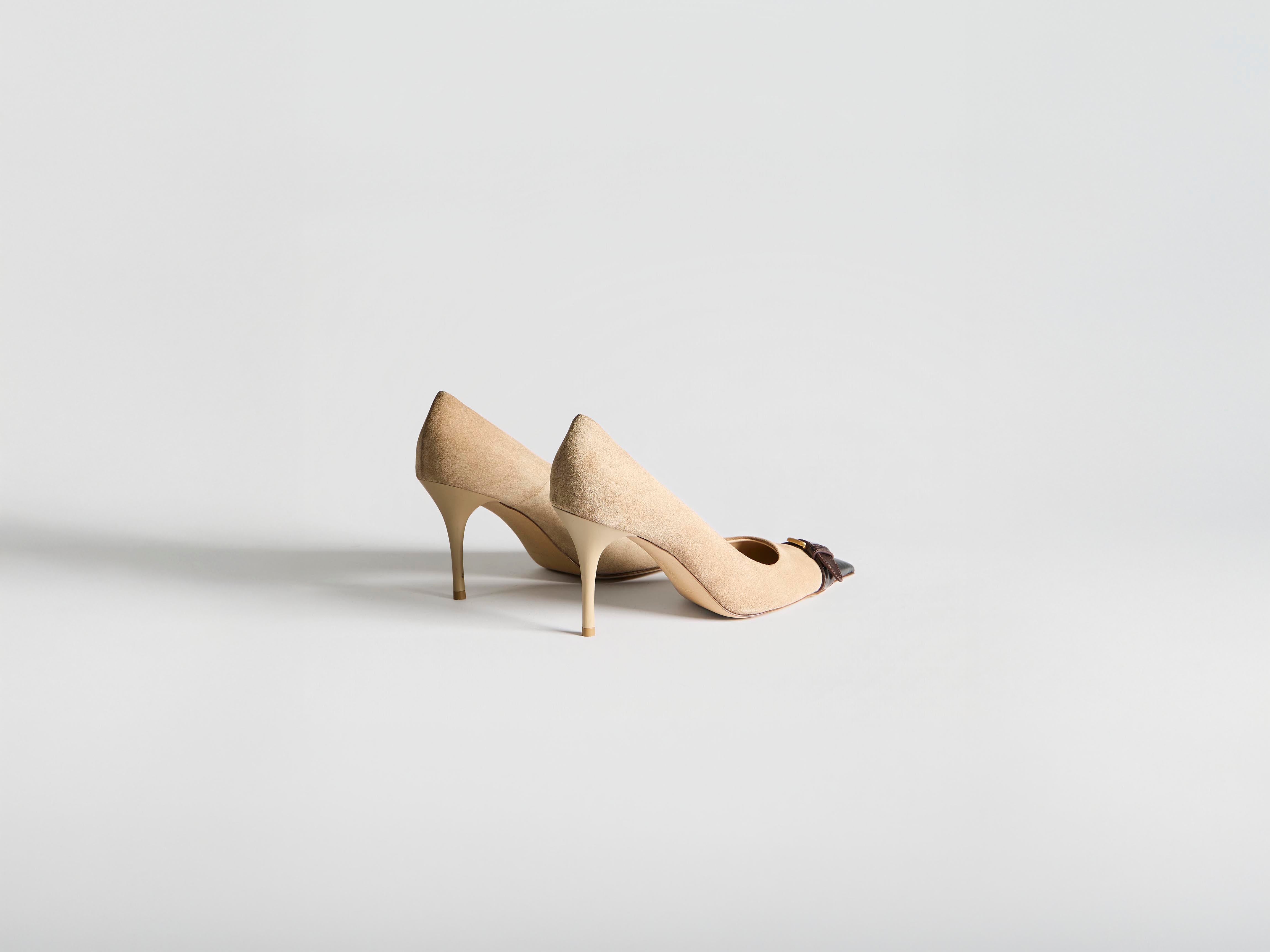J.W.Anderson Buckle Sling Back Pumps Taupe Schwarz Leder