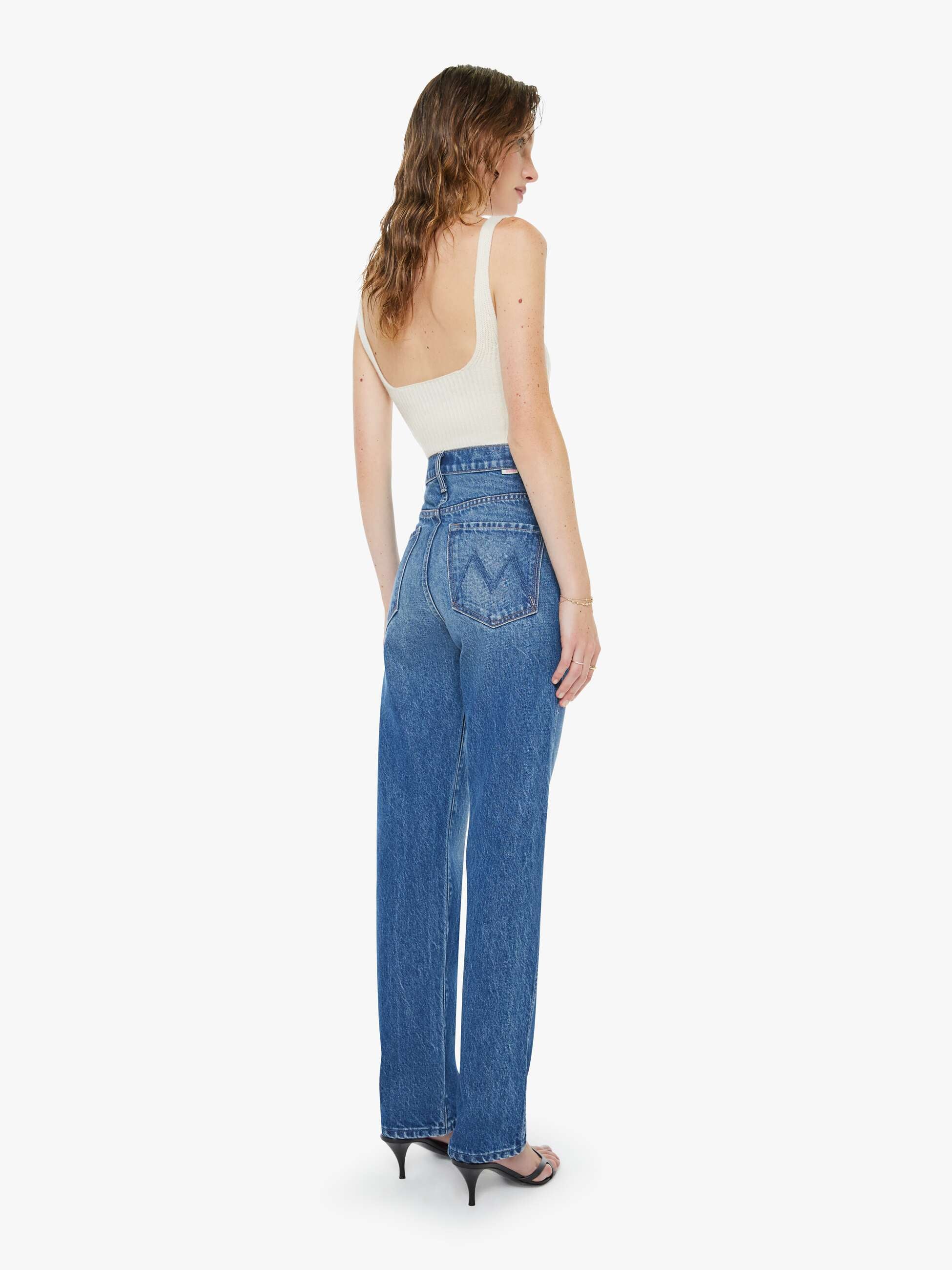 Mother Denim Snacks Tippy Top Jeans On Tap 32 Inch