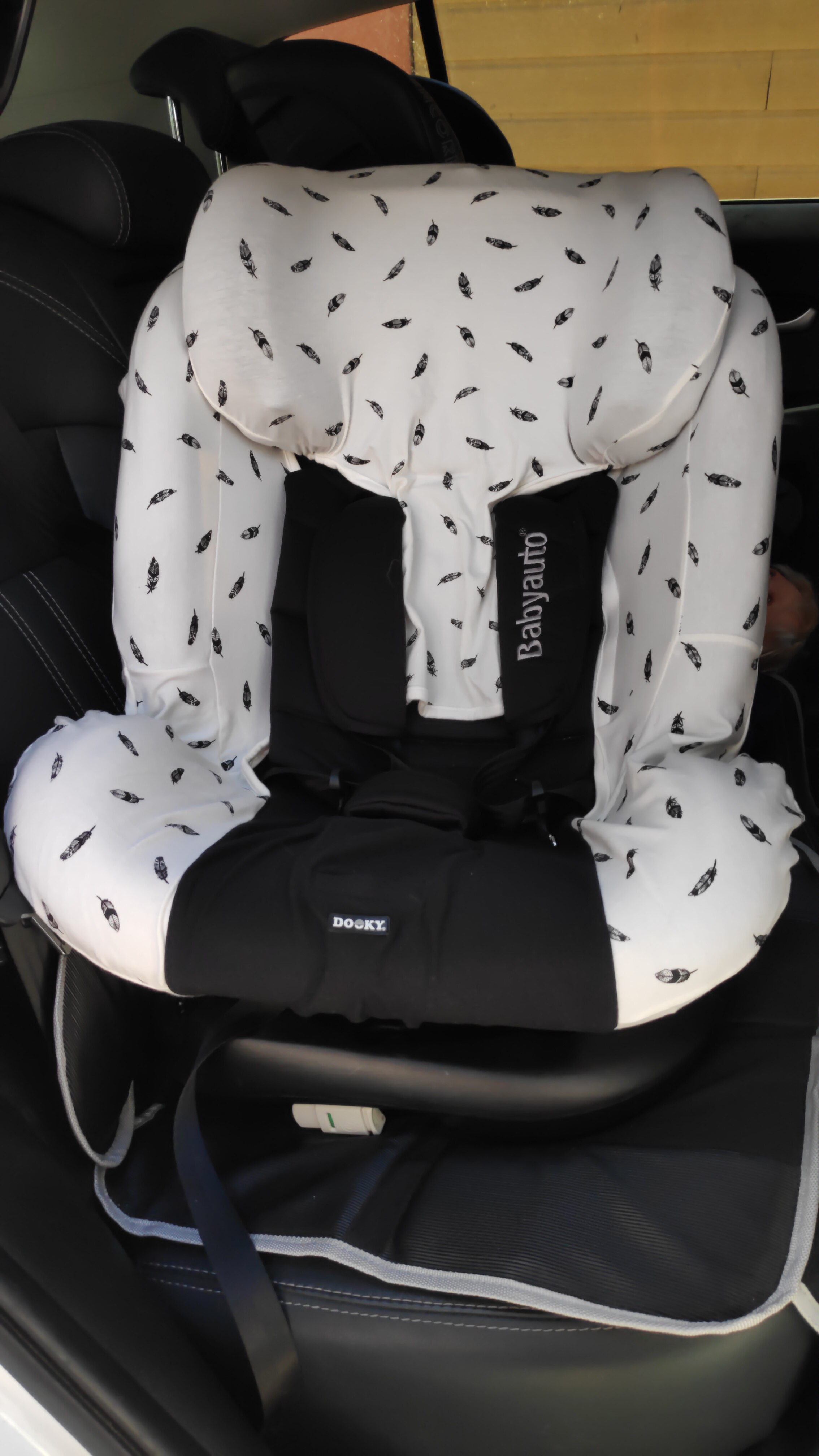 Dooky Seat Cover Group 1 Kindersitzbezug 9-18 kg Black Feather