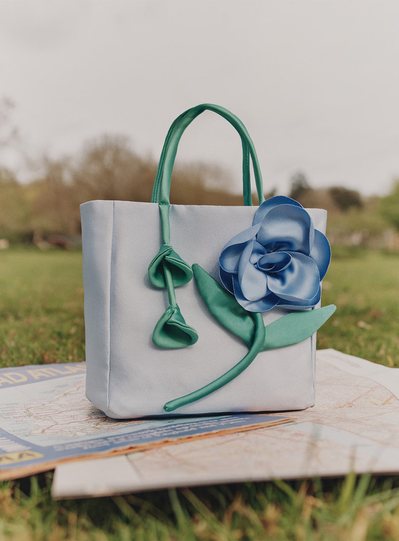 Self Portrait Blue Taffeta 3D Flower Tasche Blau