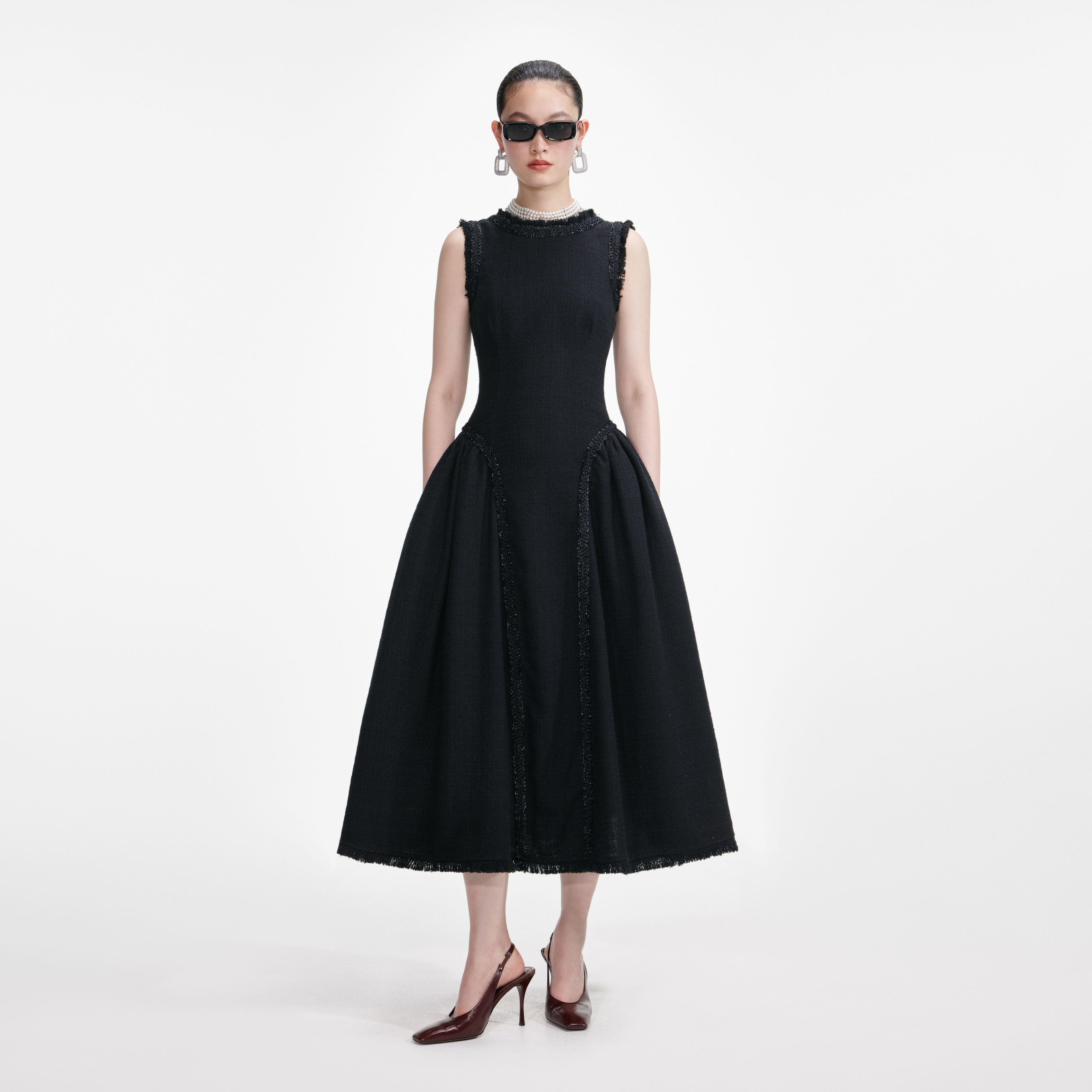 Self Portrait Black Boucle Midi Kleid Ärmellos Schwarz
