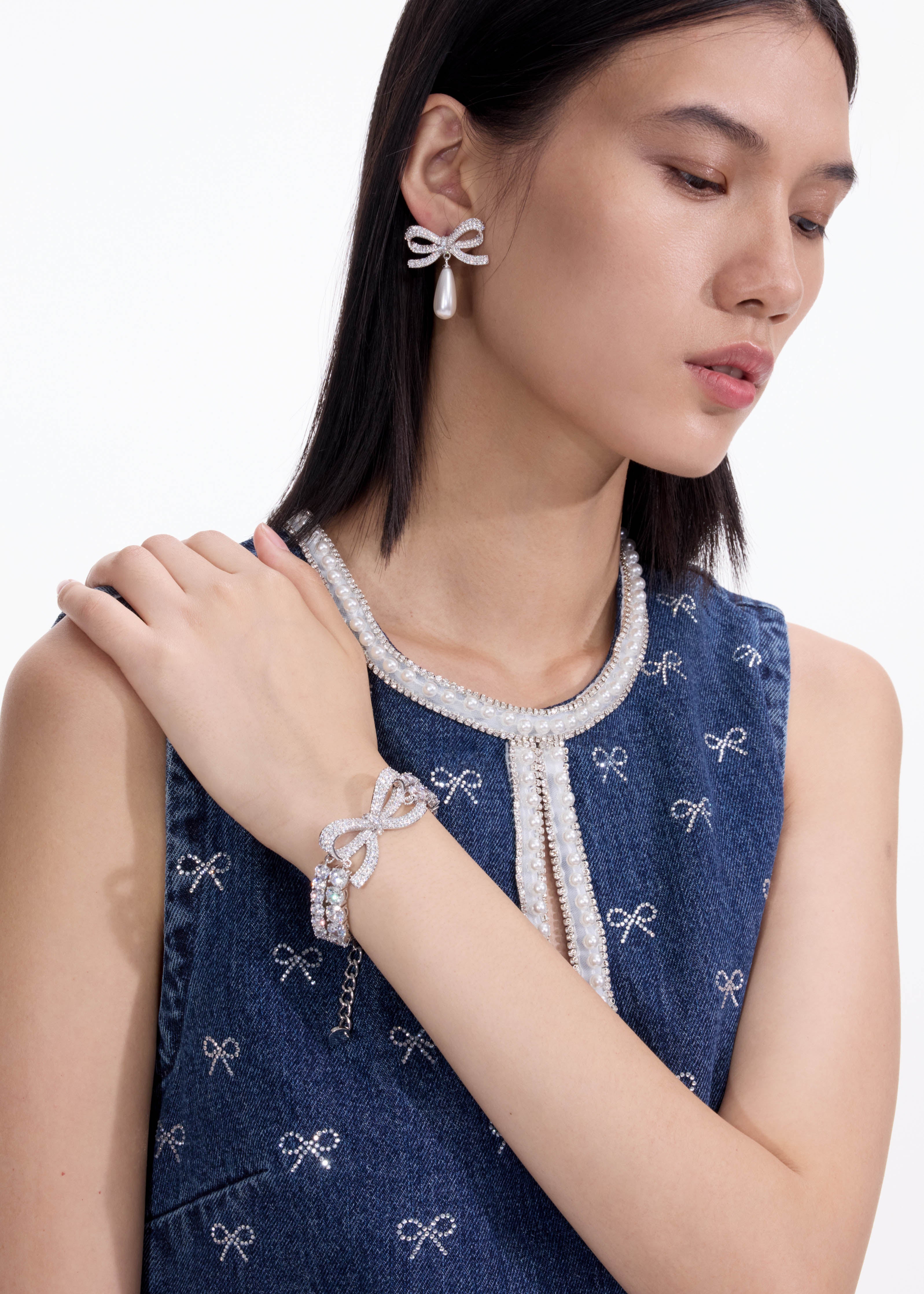 Self Portrait Crystal Bow Armband silber Kristall One Size