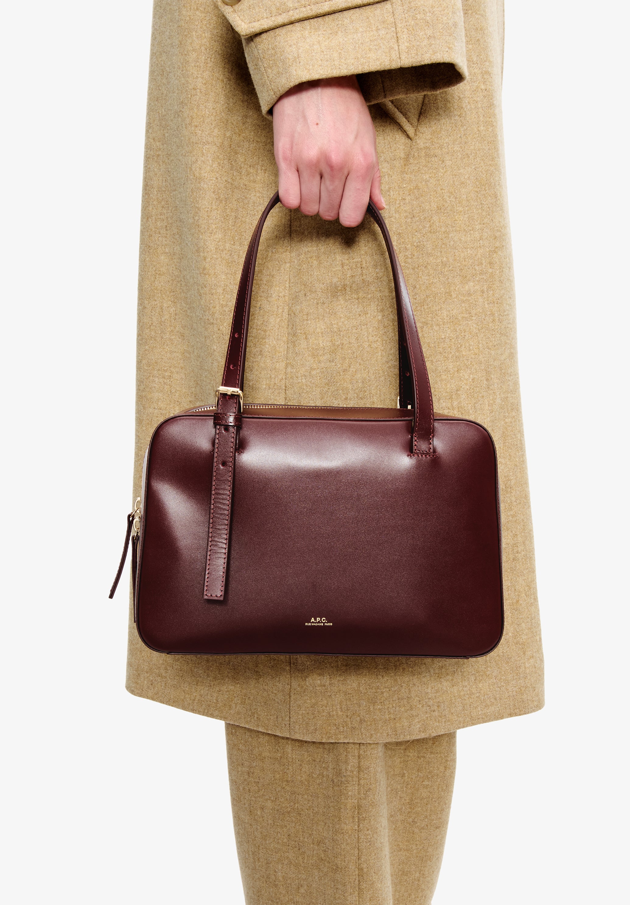 A.P.C. Virginie Box Tasche Glattleder TU