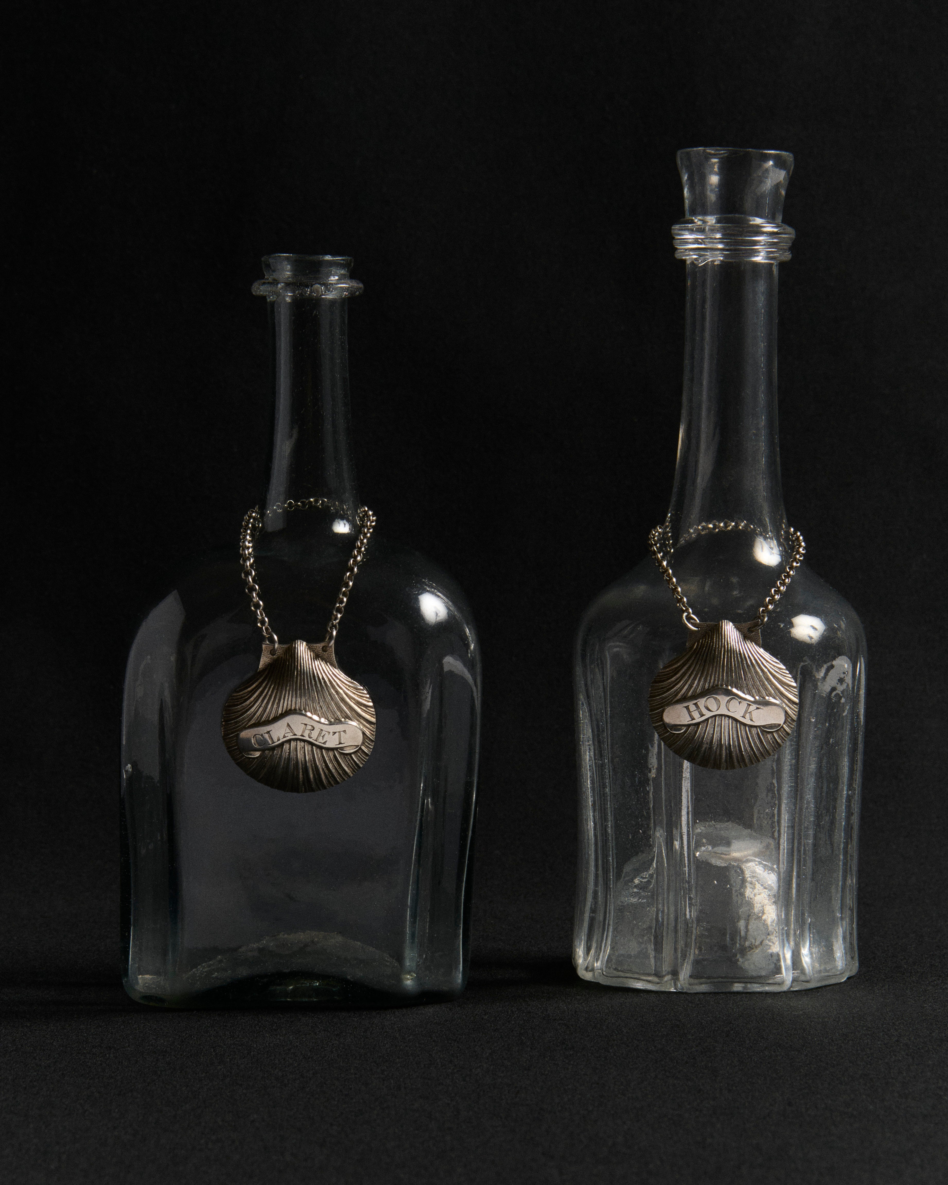 J.W. Anderson George III Shell Wine Label Claret Silber