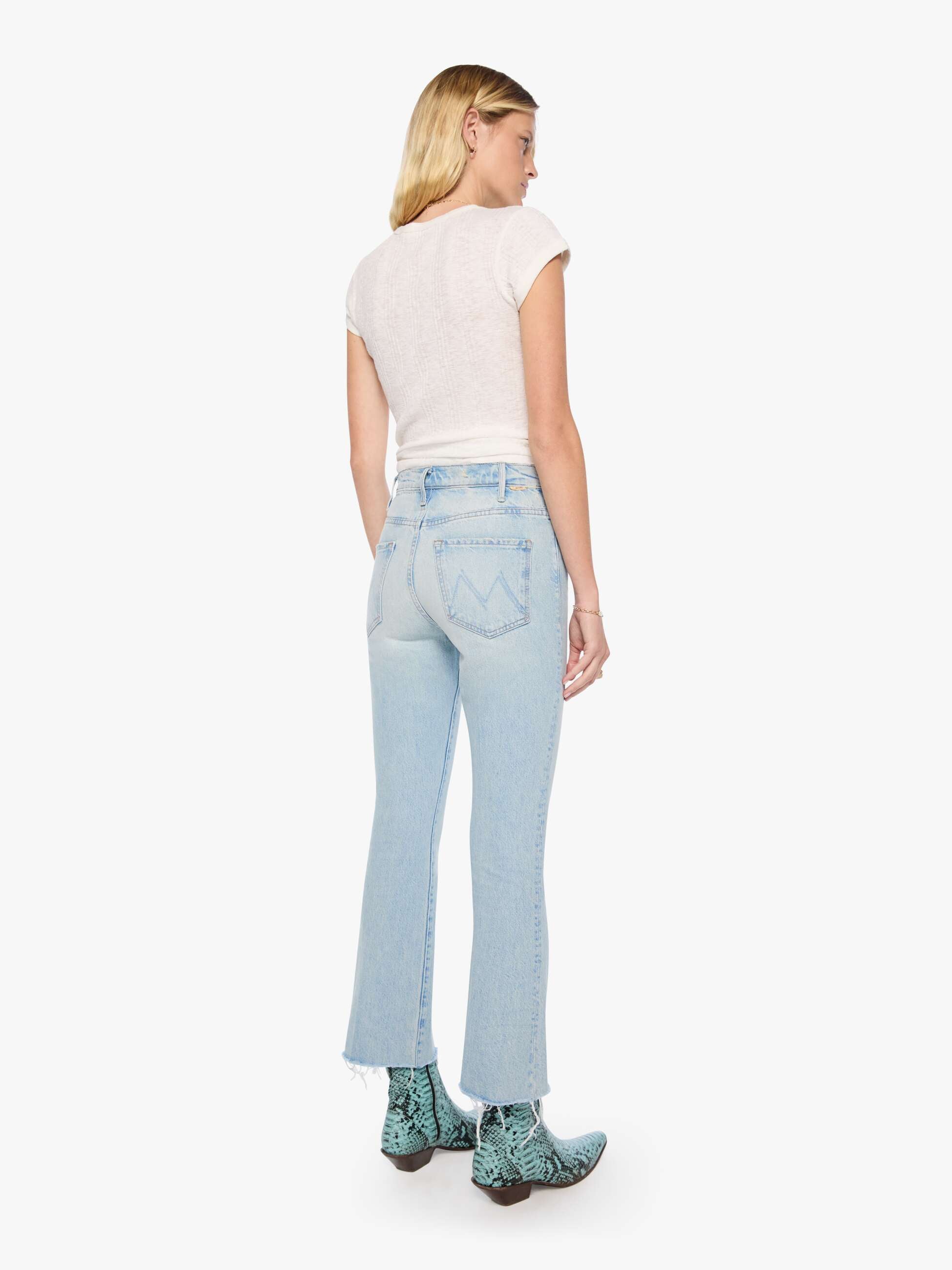Mother The Hustler Flood Fray Jeans Out Of This World hellblau