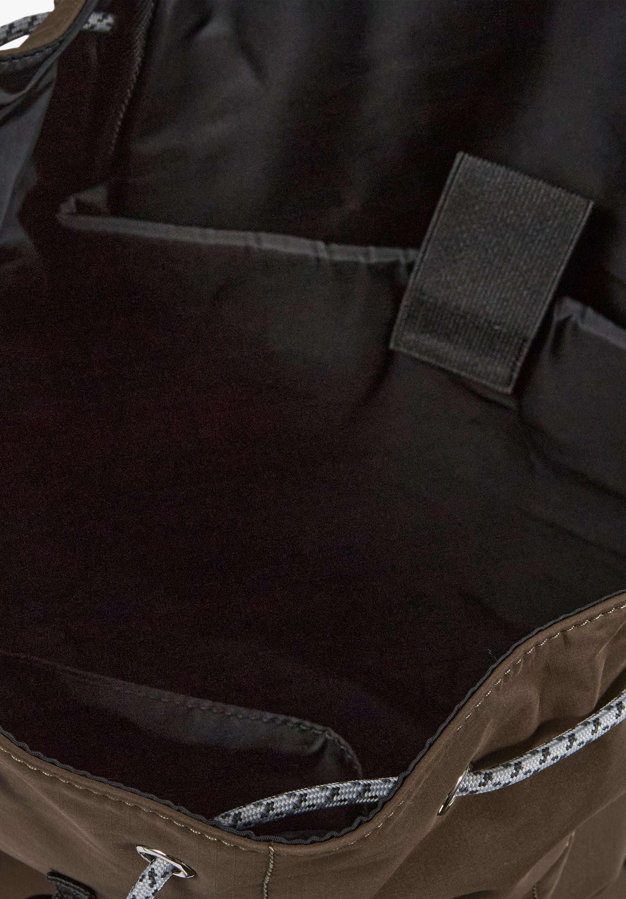A.P.C. Trek 2.0 Rucksack Verstellbar TU Fronttasche