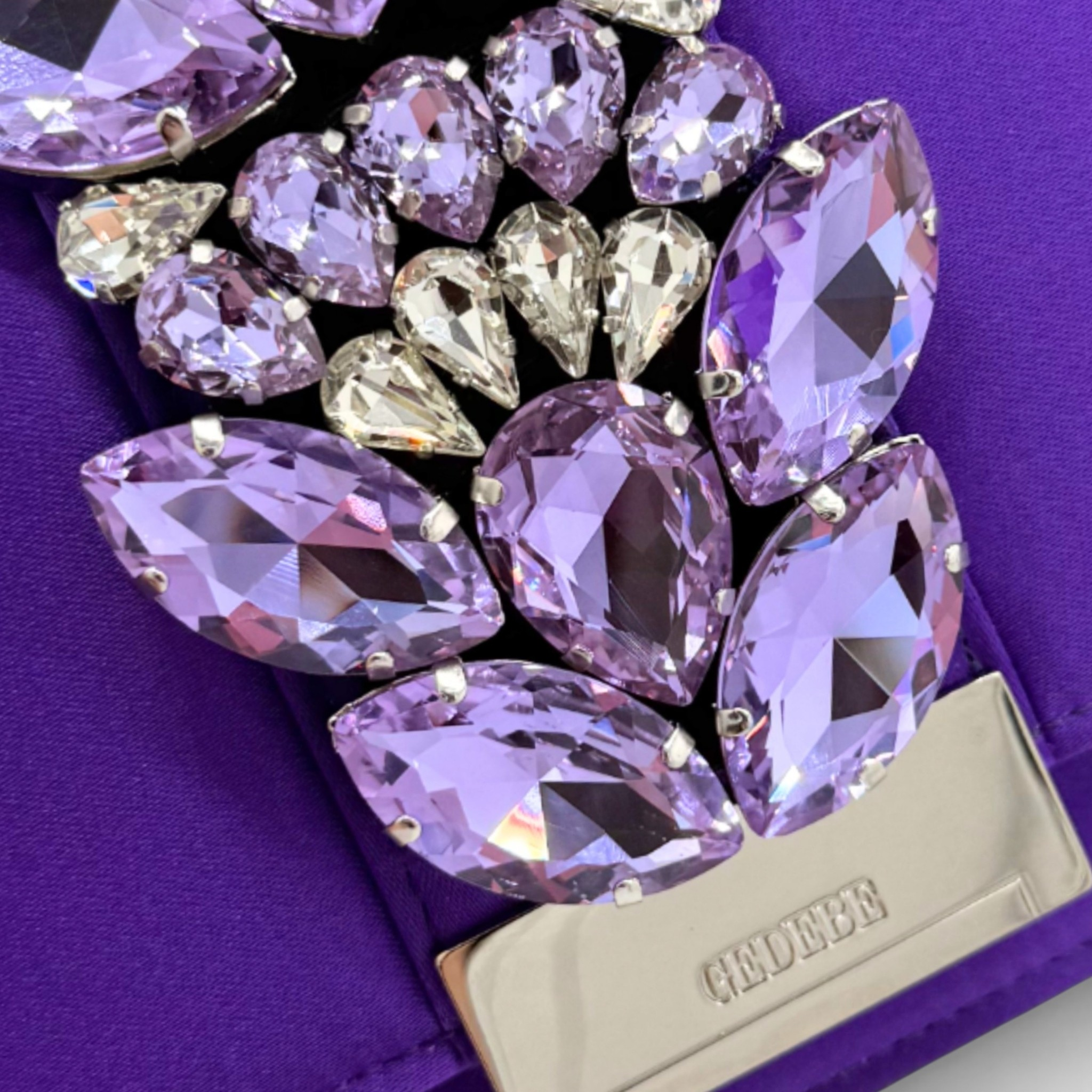 Gedebe Cliky Long Clutch Satin Schmuckstickerei