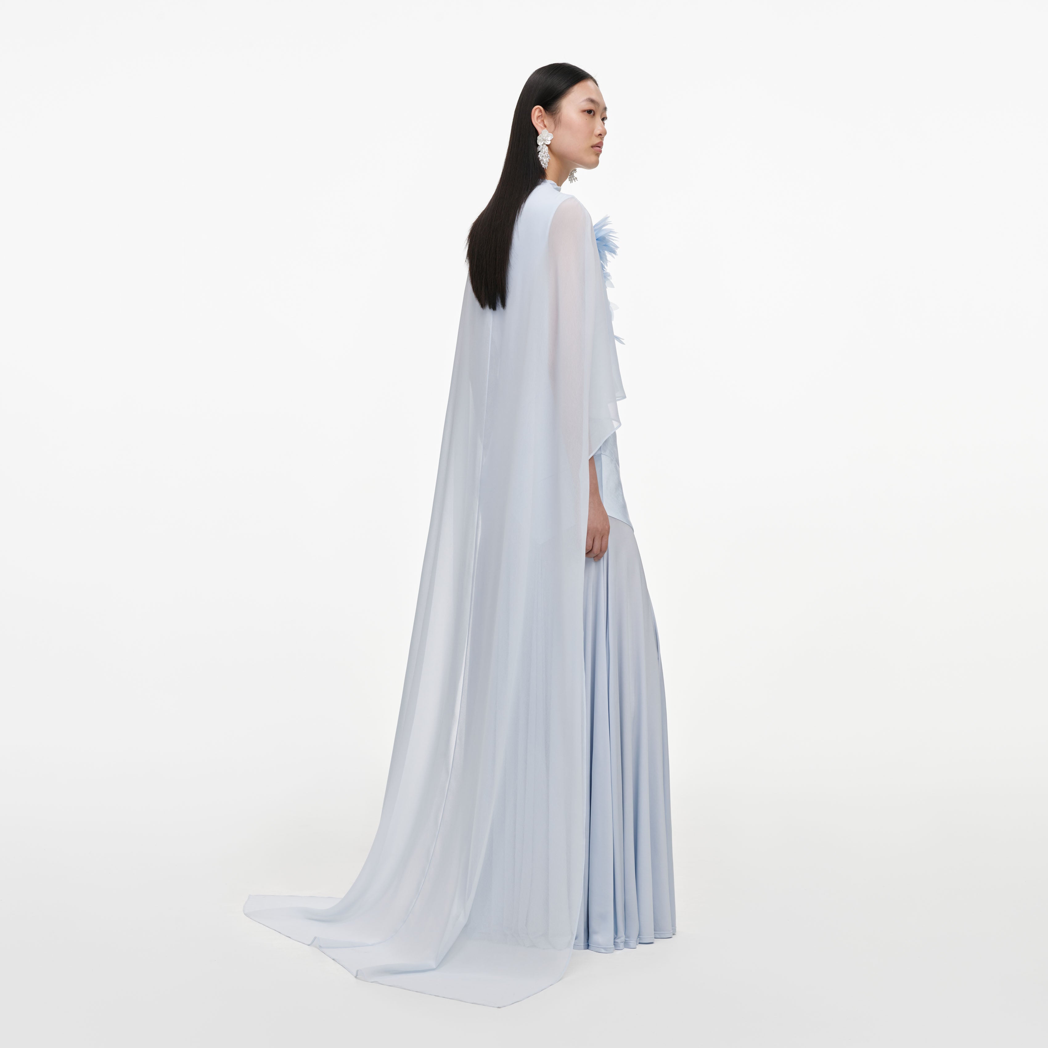 Self Portrait Blue Satin Cape Maxi Kleid Blau Jersey