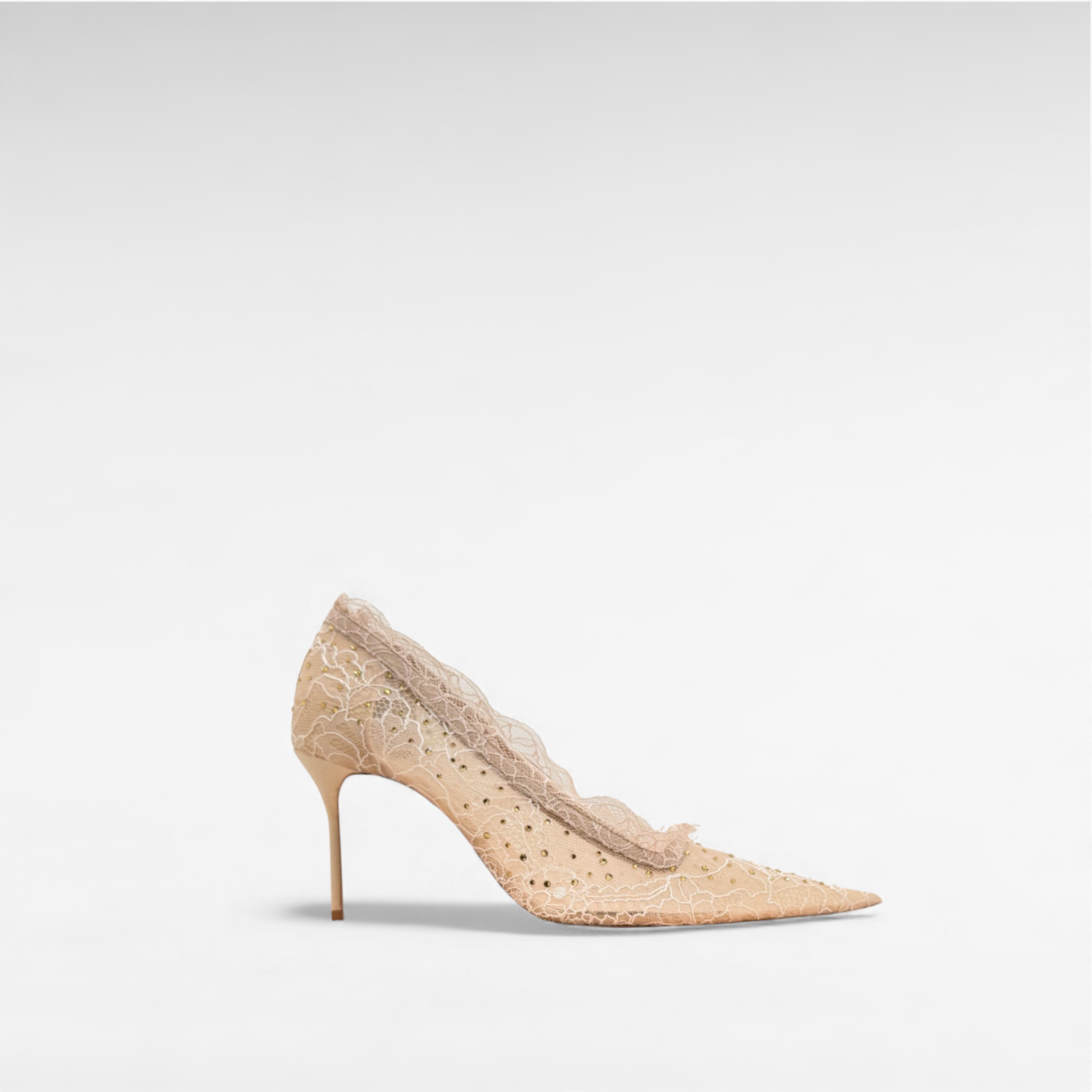 Gedebe Bella Pump Satin Spitze Pumps mit Kristallen