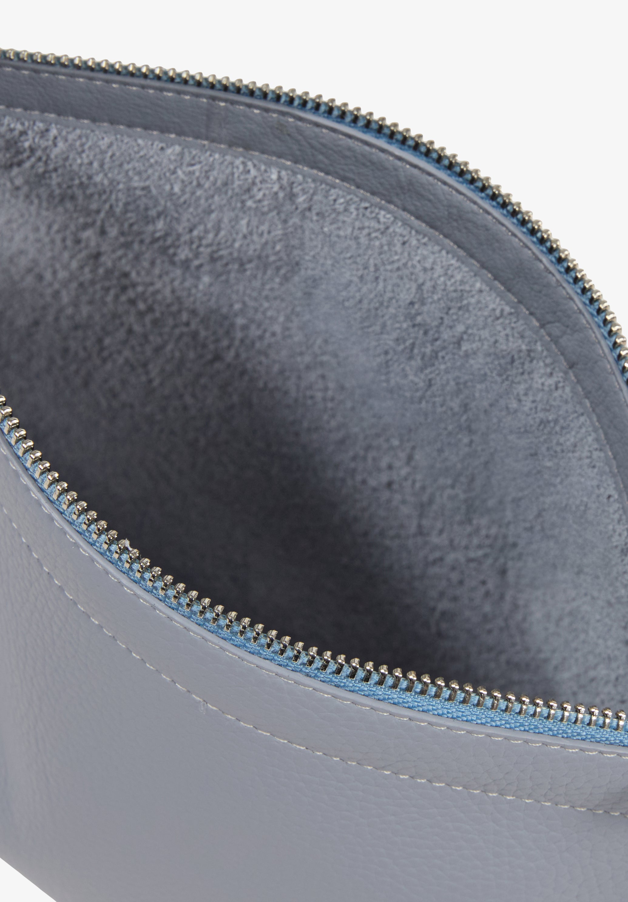 A.P.C. Neige Clou Clutch Leder genarbt TU