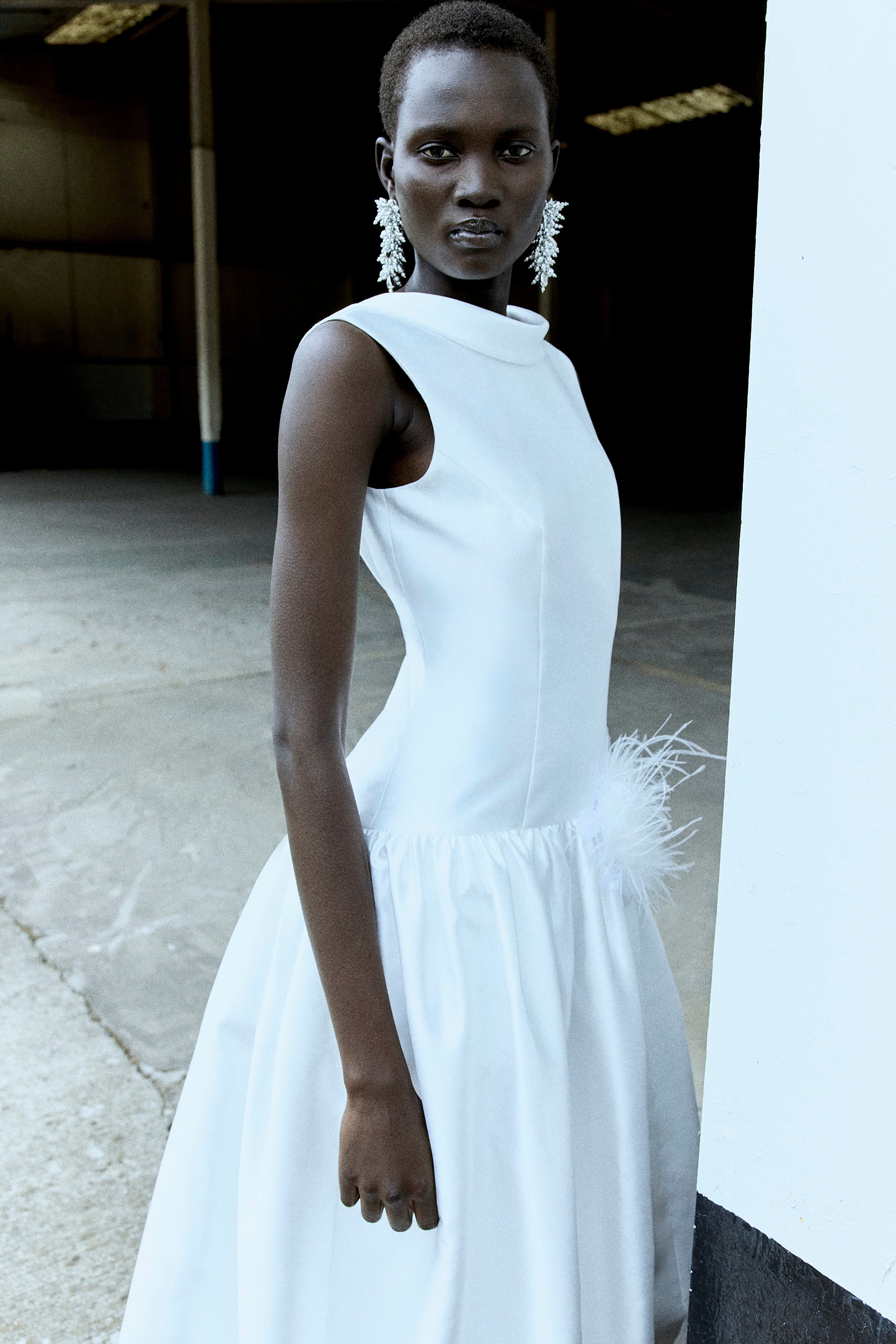Self Portrait White Taffeta Bubble Hem Midi Kleid Weiß