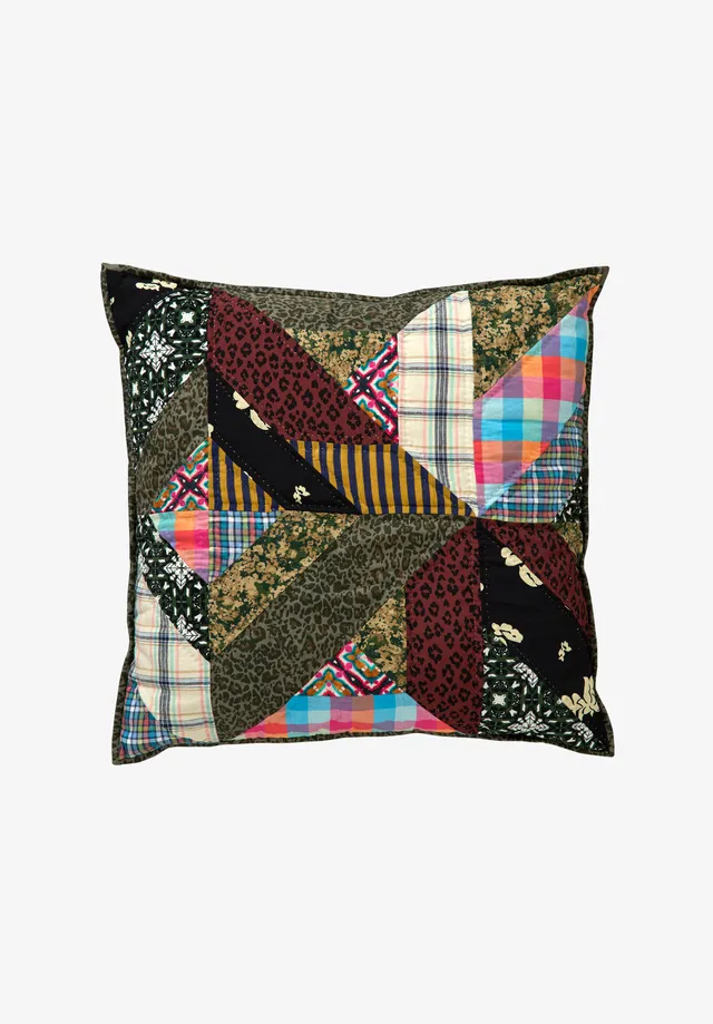 A.P.C. Quilt Avenida 4-A Tagesdecke Patchwork limitiert