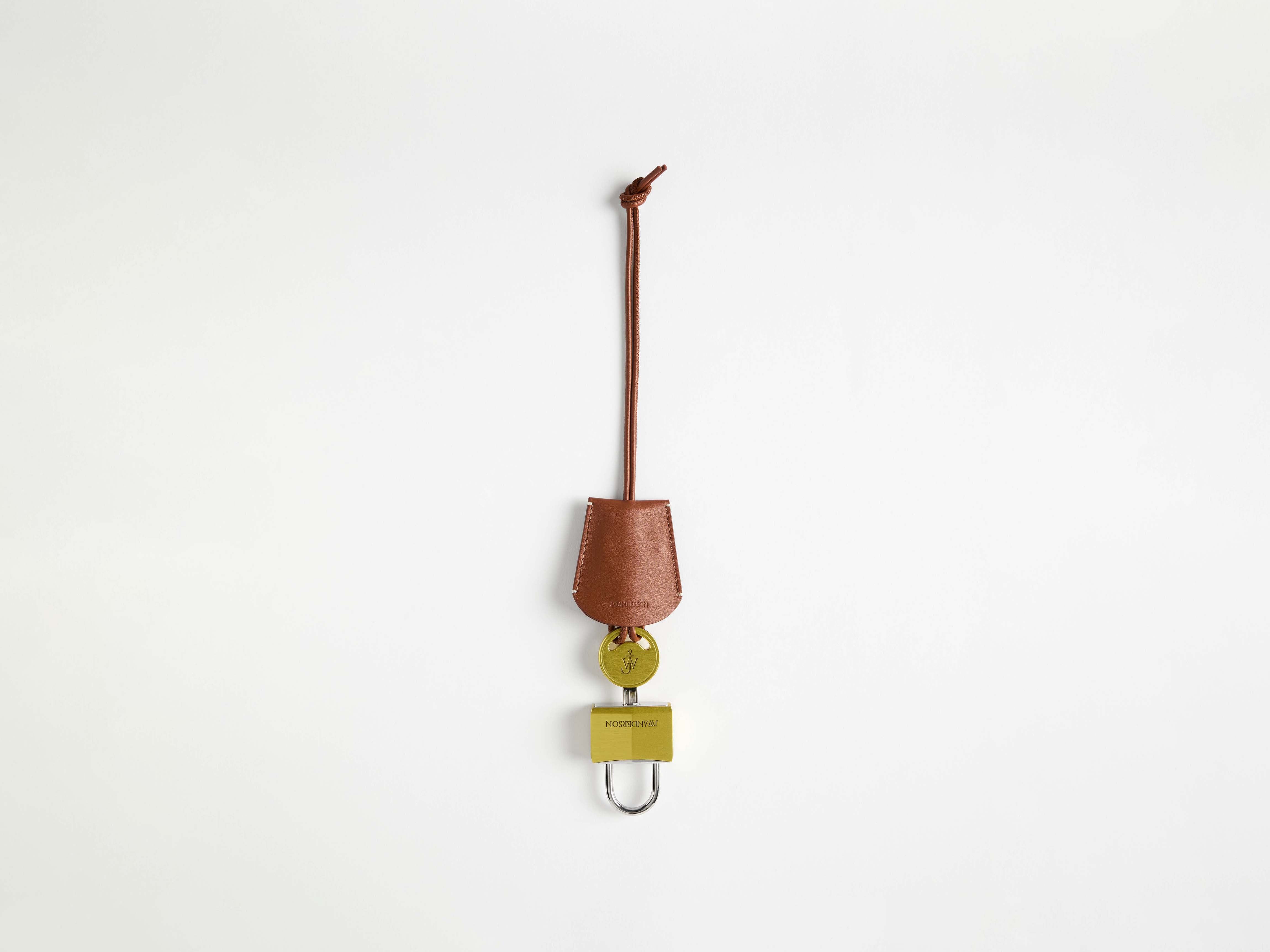 J.W.Anderson Padlock Charm Gelb Taschenanhänger Leder