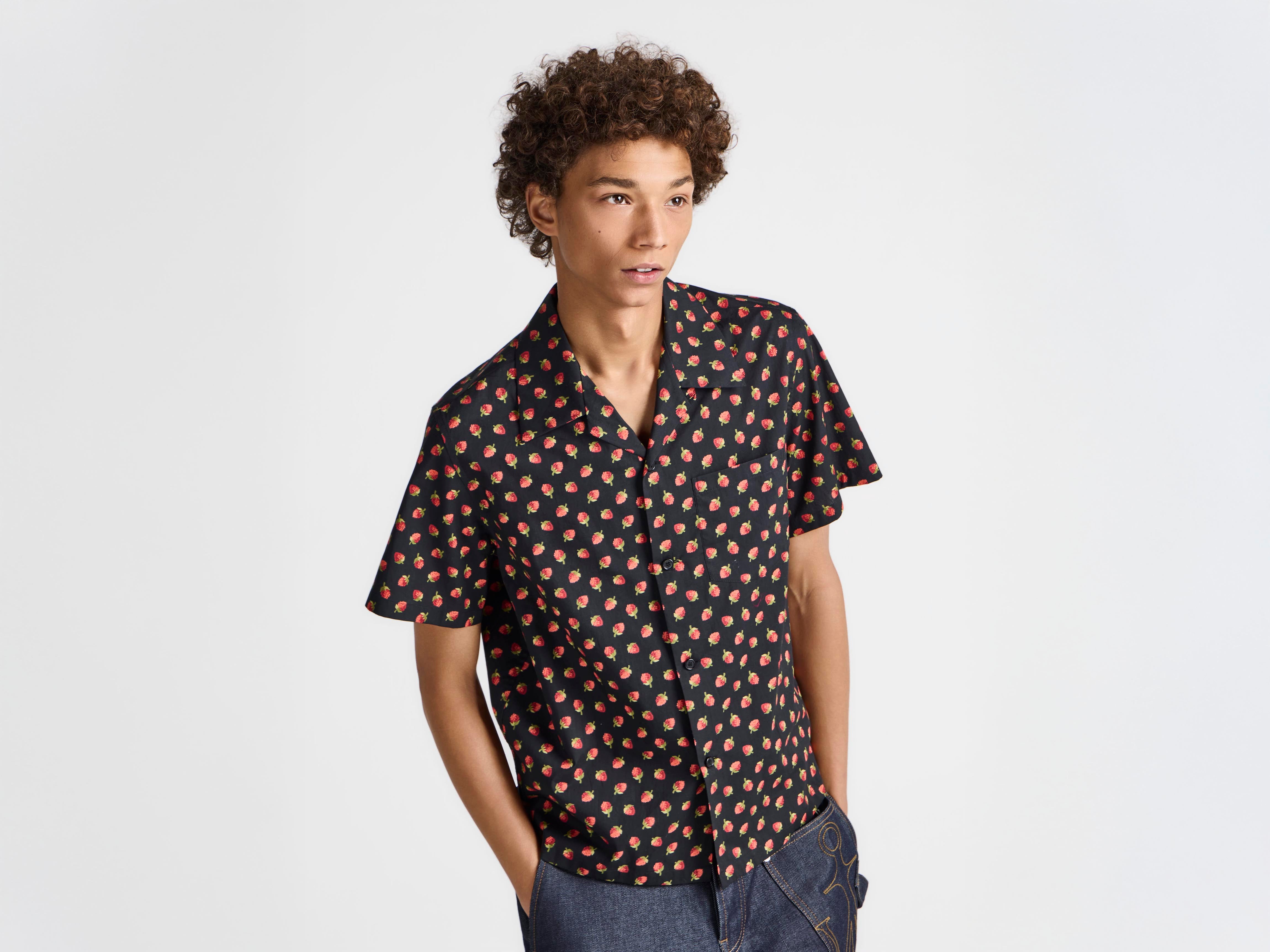 J.W.Anderson Shirts Camp Collar Berry Print Hemd Herren Schwarz Rot