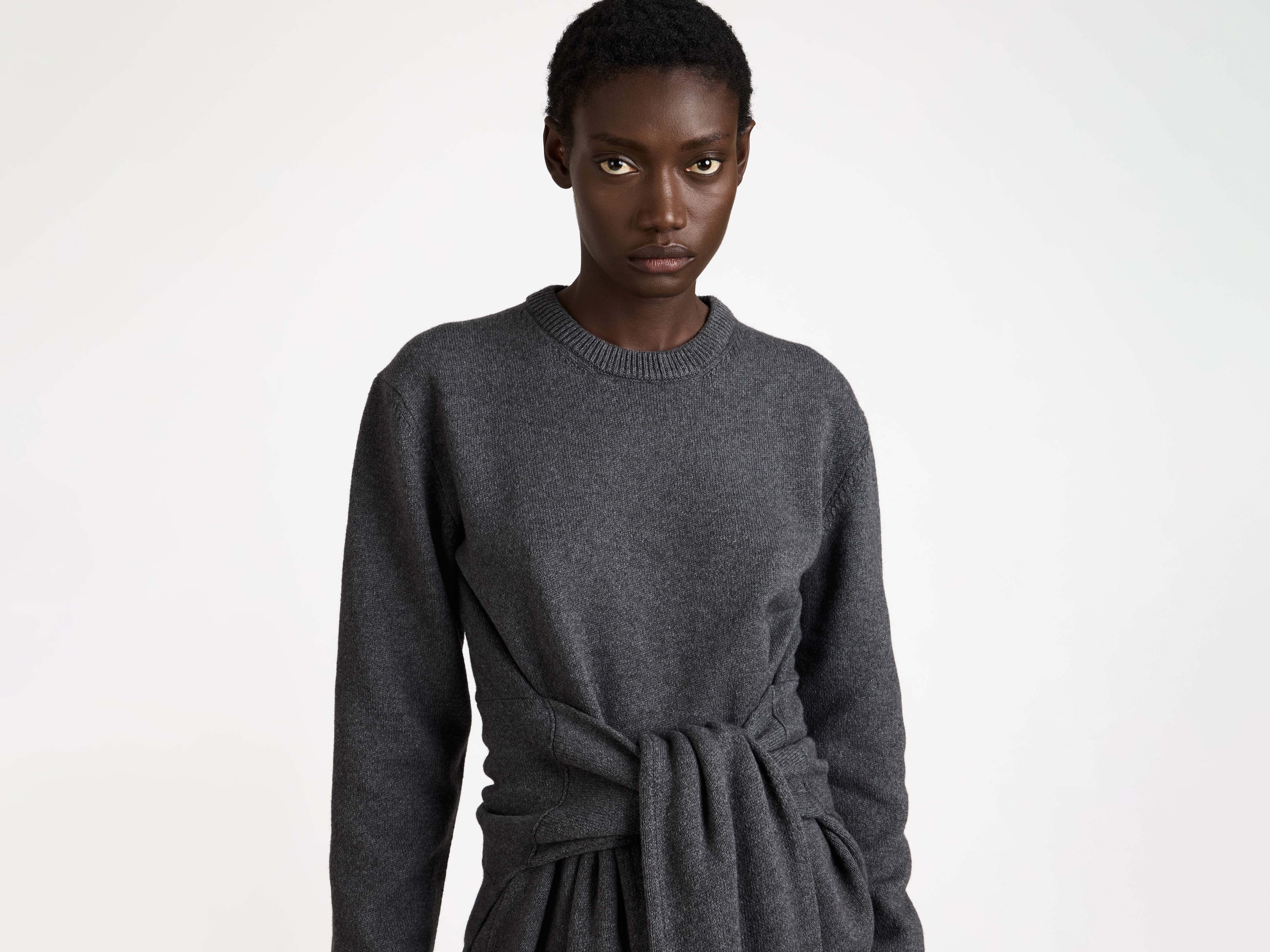J.W.Anderson Sleeve-Tie Jumper Charcoal Melange Damen