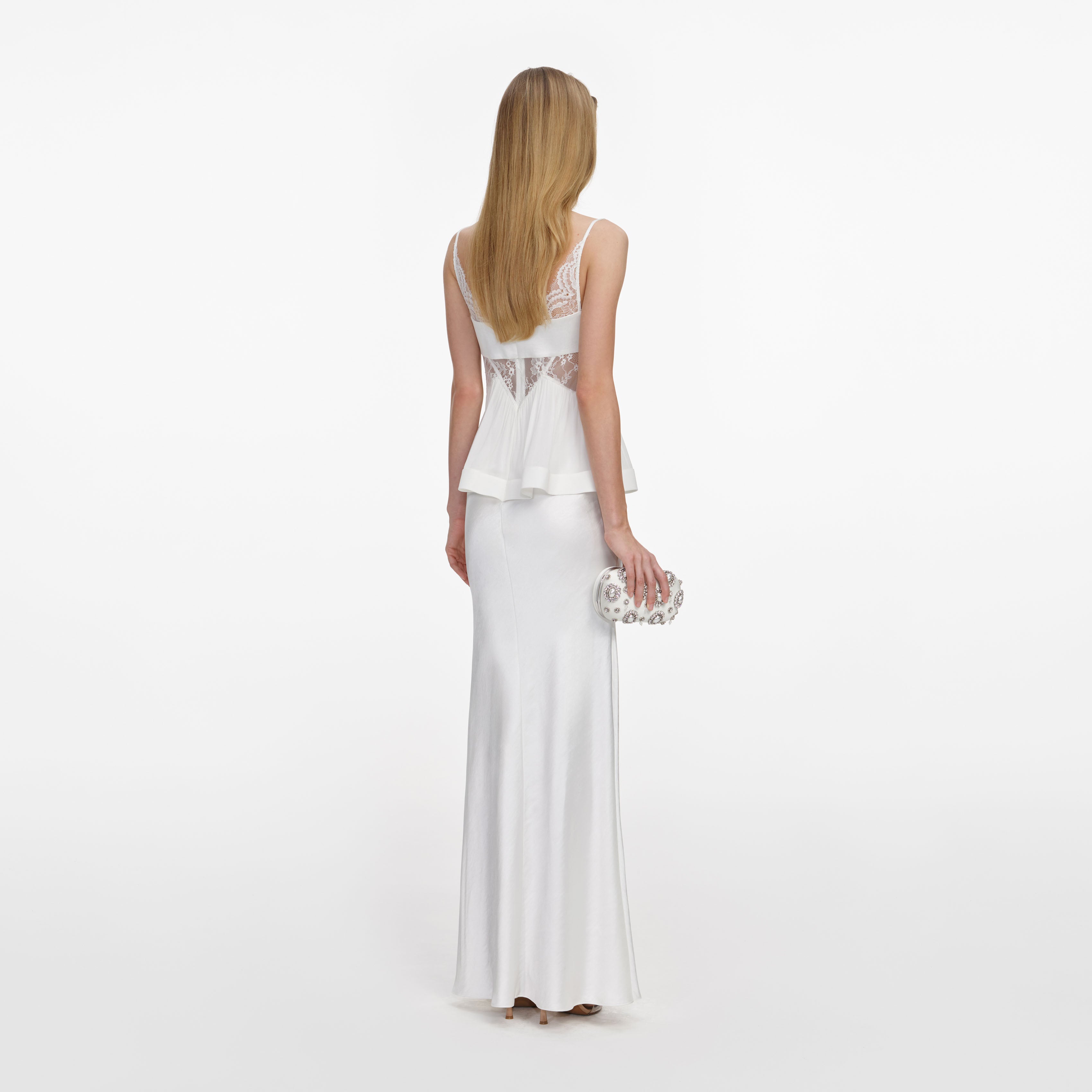 Self Portrait White Georgette Satin Maxikleid weiß