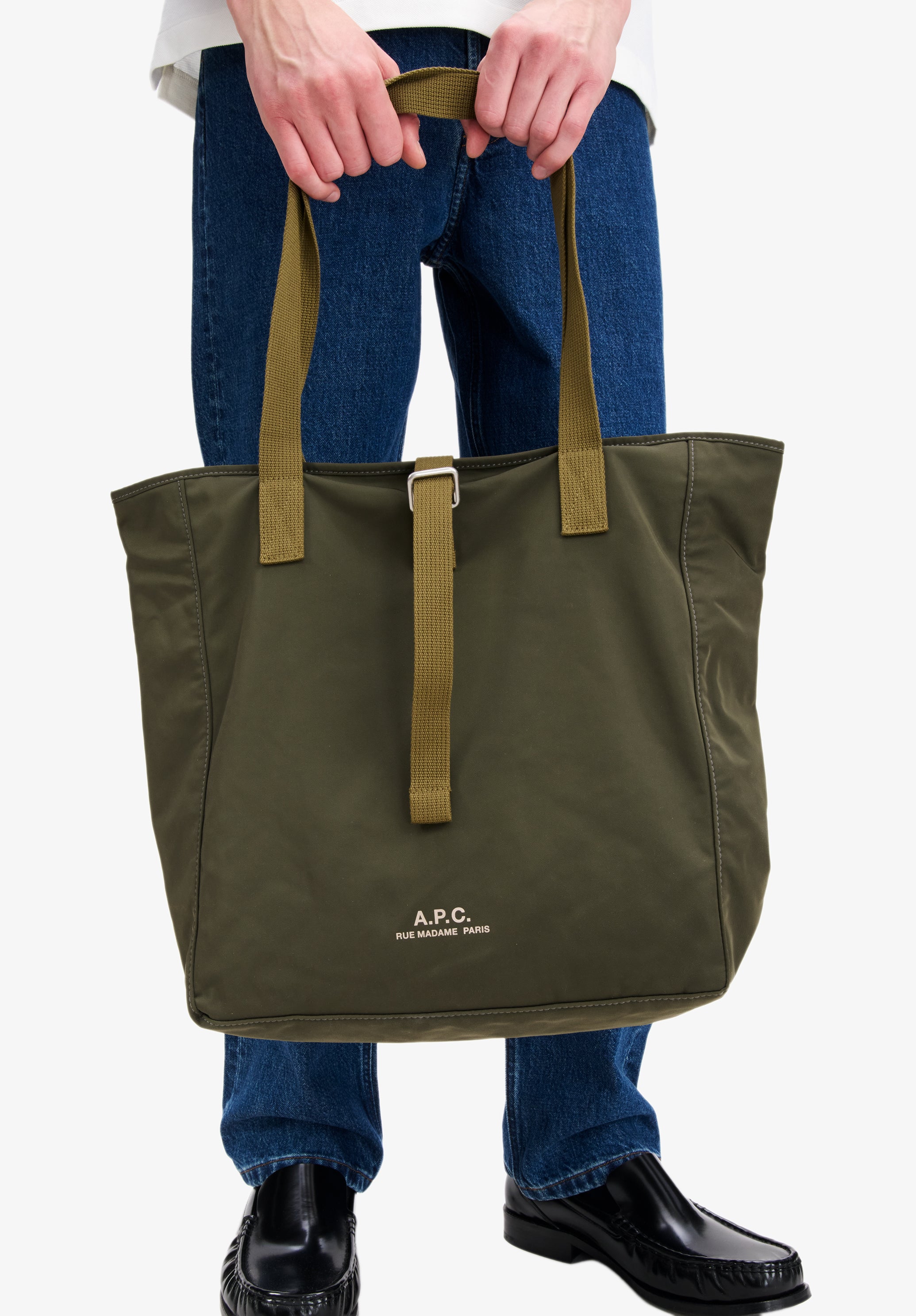 A.P.C. Archive Tragetasche Nylon grün TU