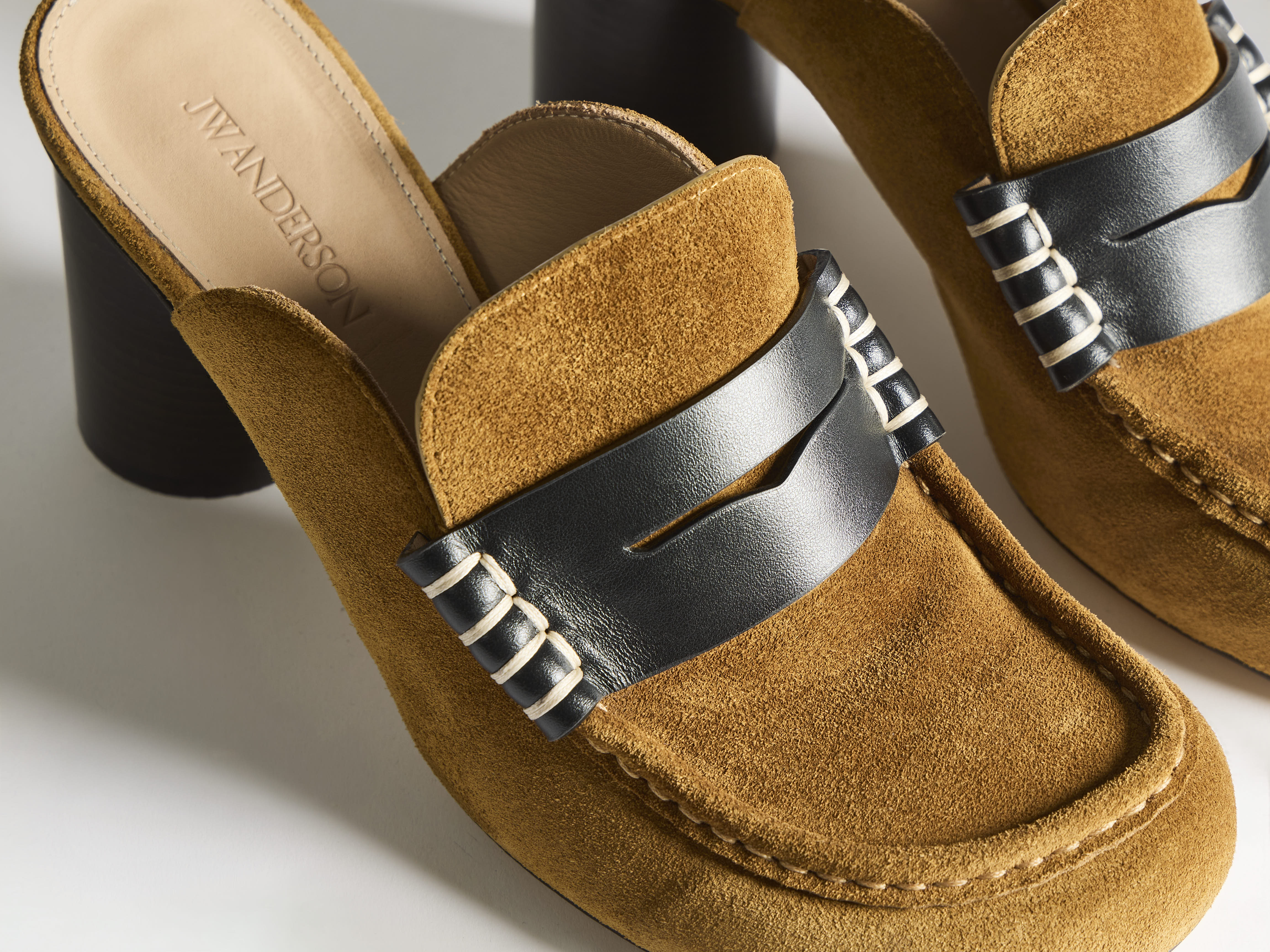 J.W.Anderson Heeled Loafer Mule Caramel/Black