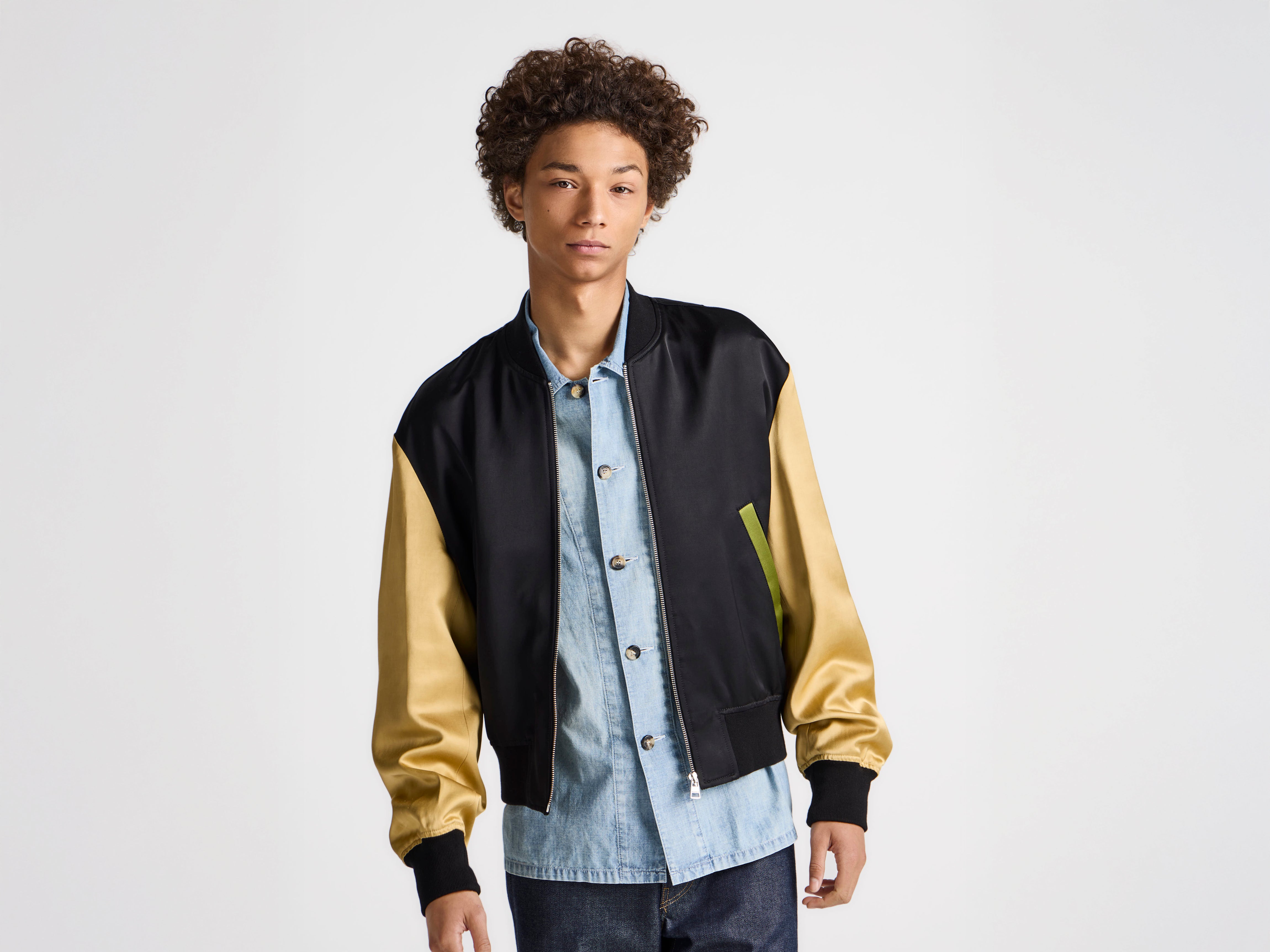 J.W.Anderson Coats Satin Blouson Herren Schwarz Multi
