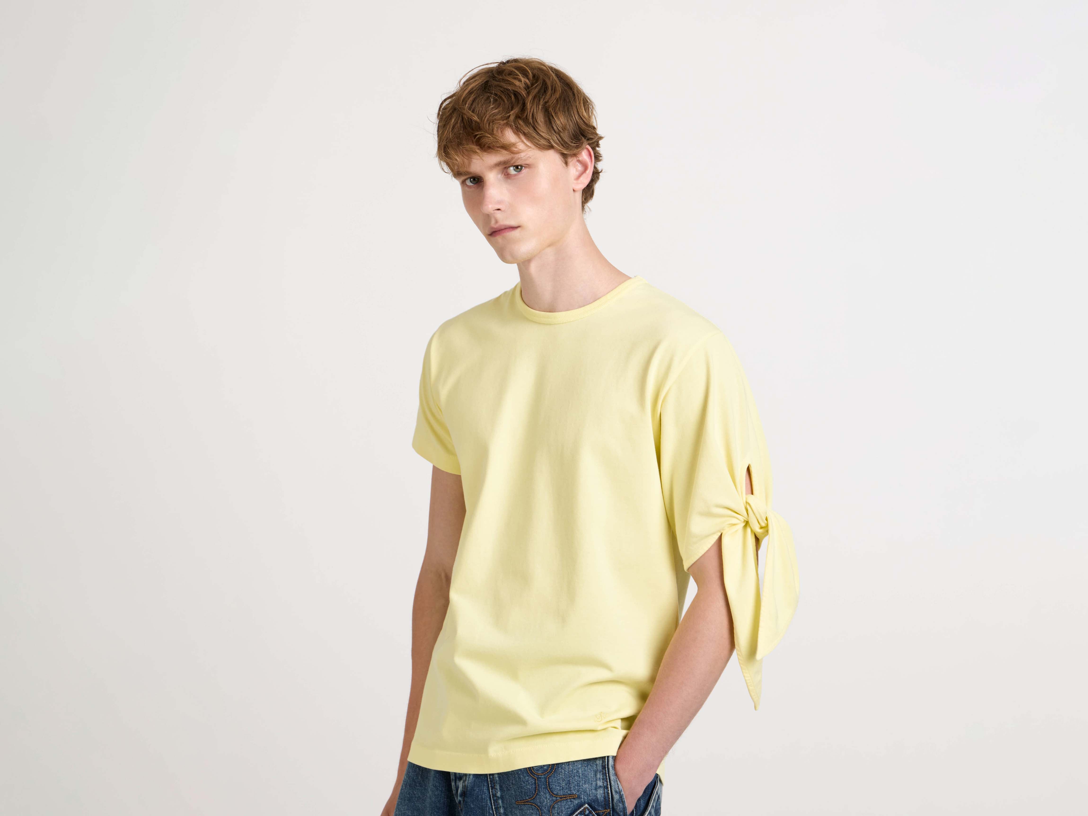 J.W.Anderson Knotted Sleeve T-Shirt Gelb Herren Jersey