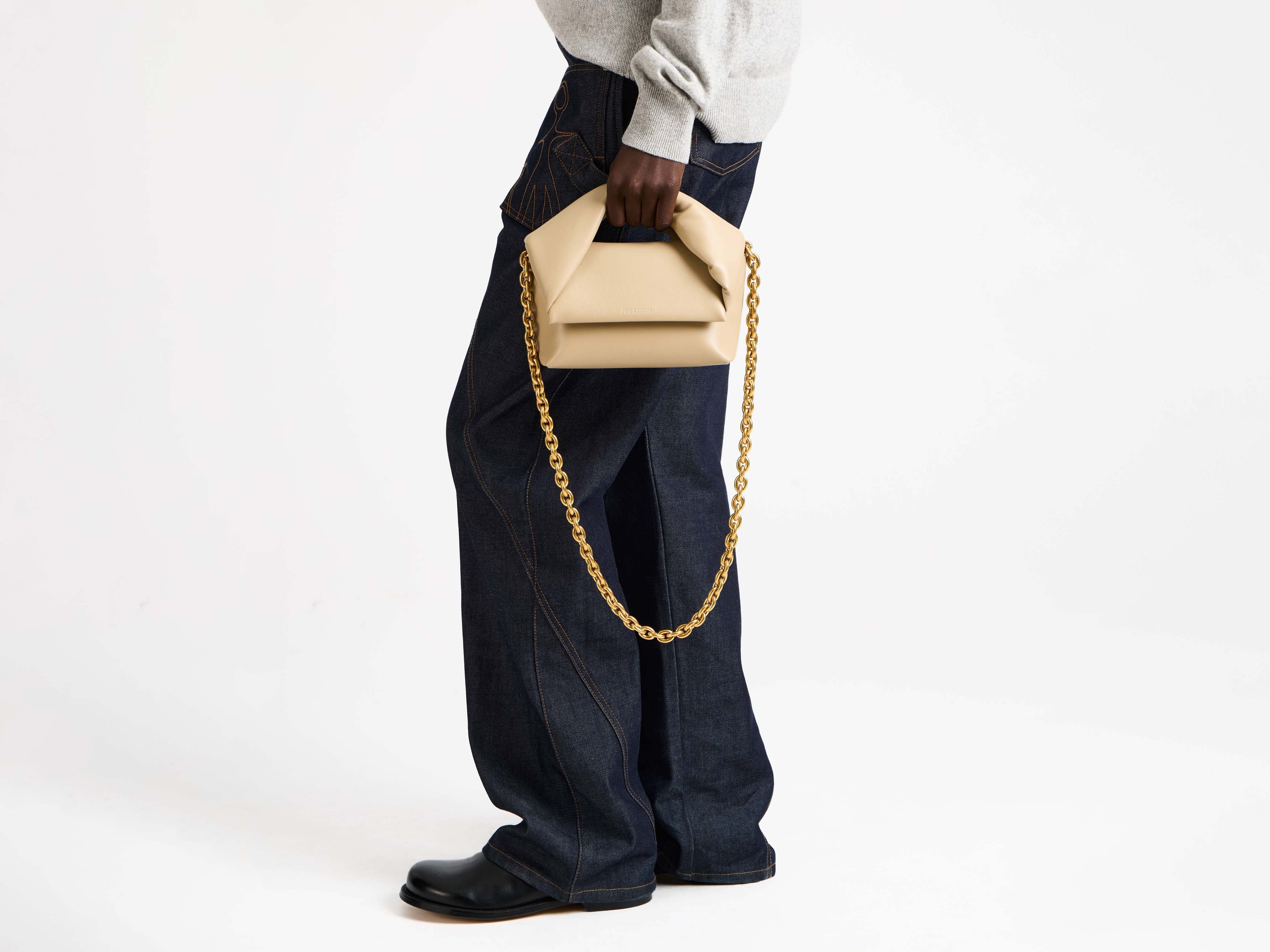 J.W.Anderson Twister Tasche Leder Taupe Medium