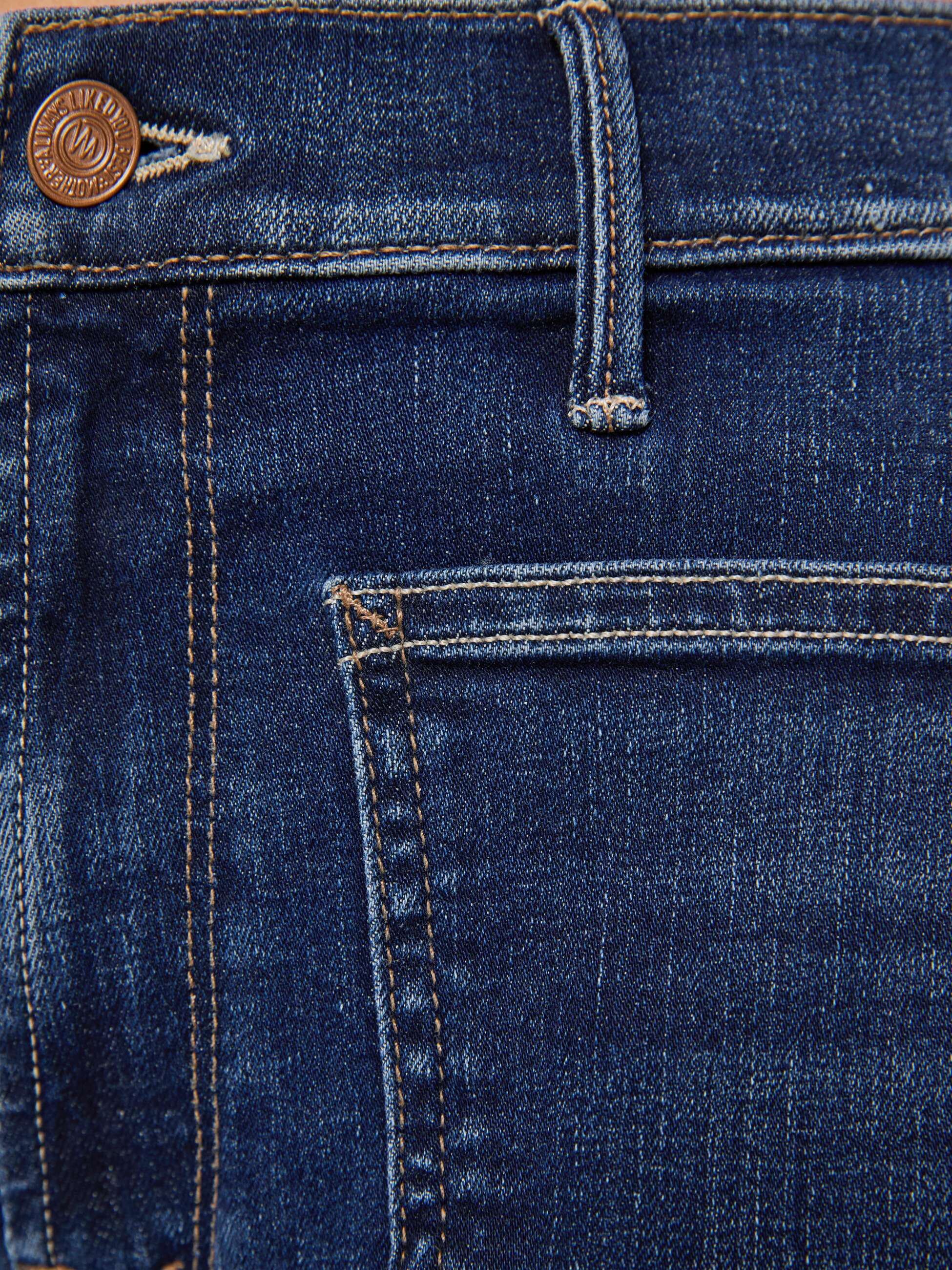 Mother Lil Patch Pocket Maven Sneak Jeans Backstage Pass Petite