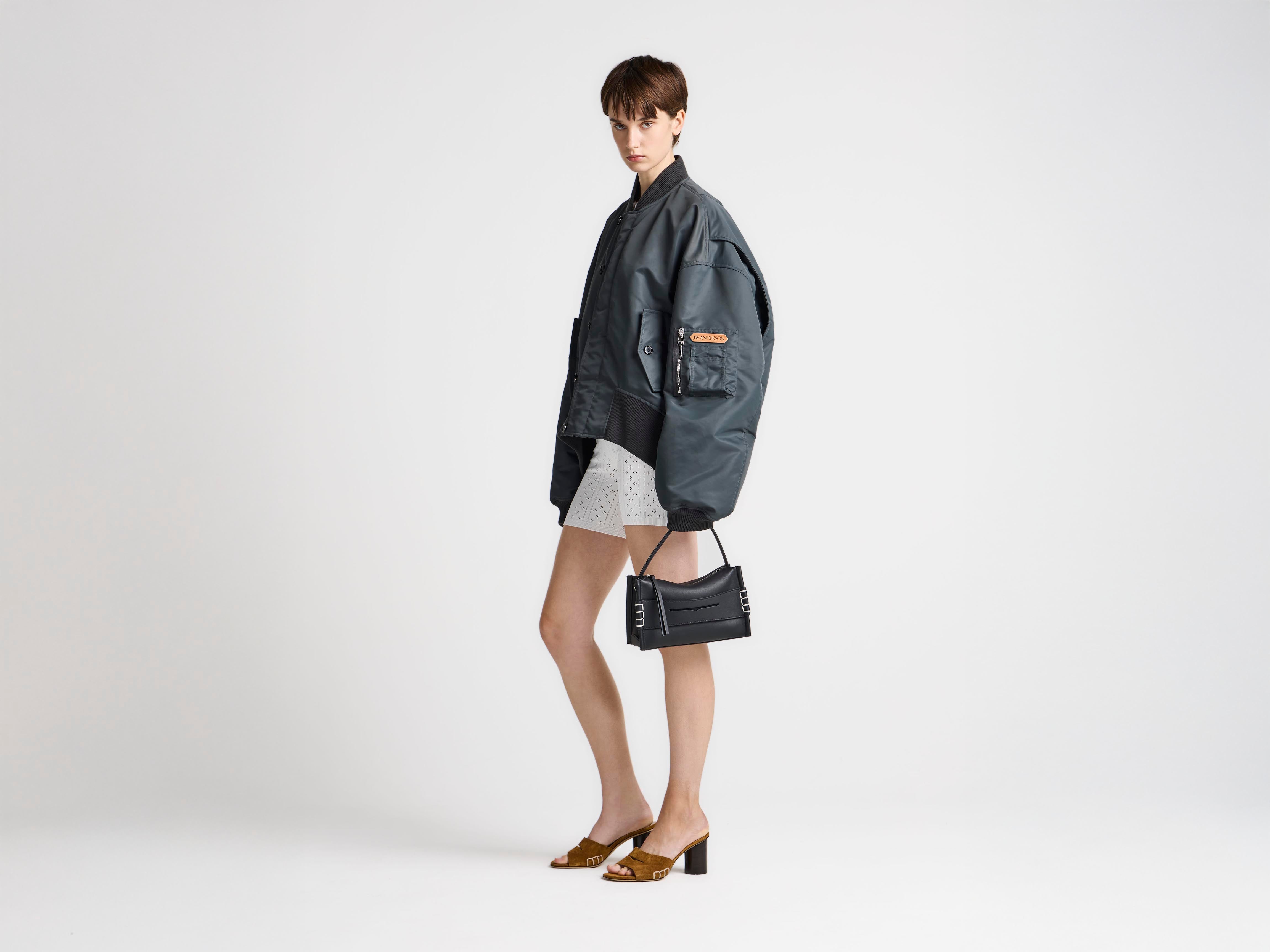 J.W.Anderson Coats Oversized Bomberjacke Damen Grau Nylon