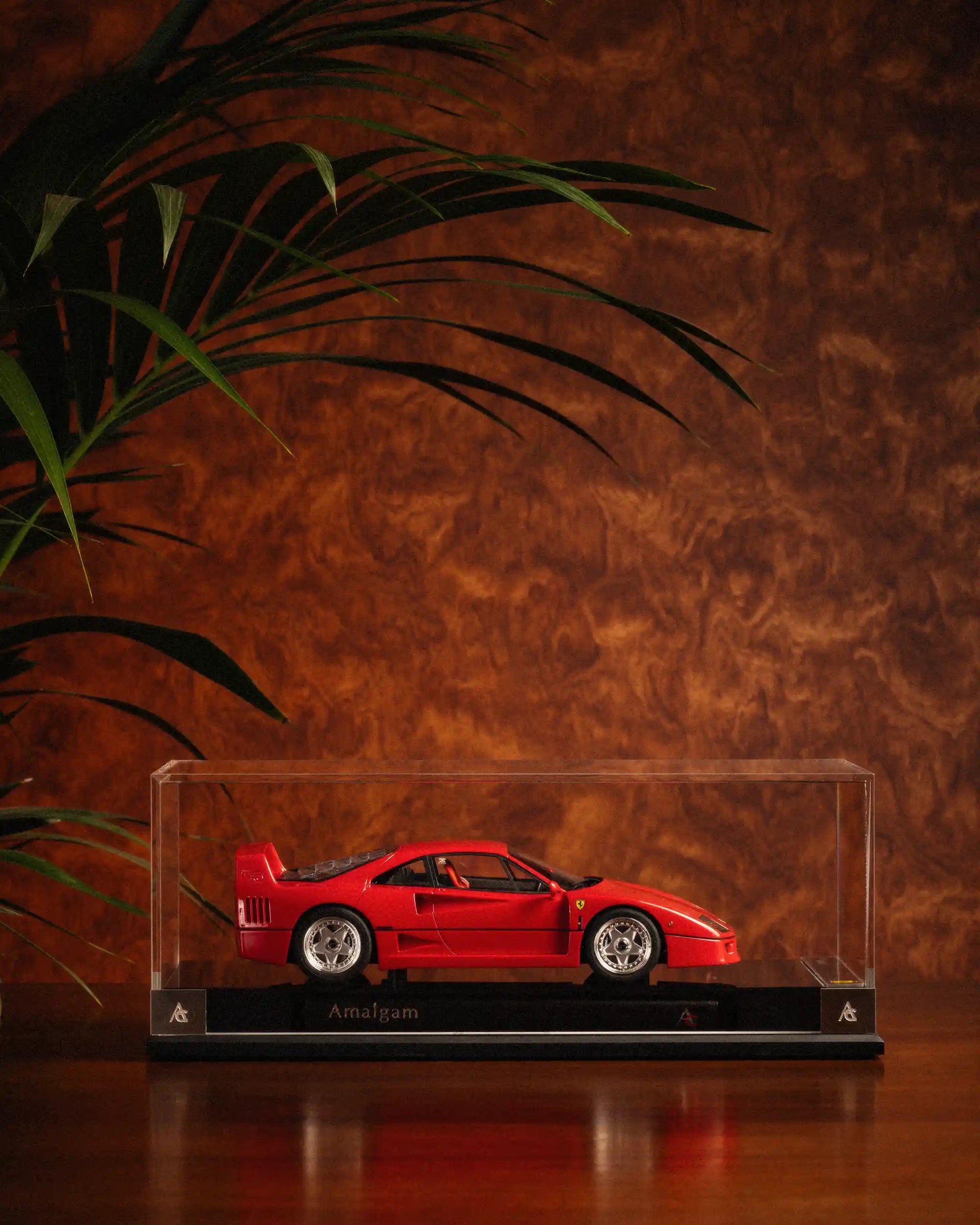 Drôle De Monsieur Ferrari F40 Modellauto 1:18 Sammlerbox