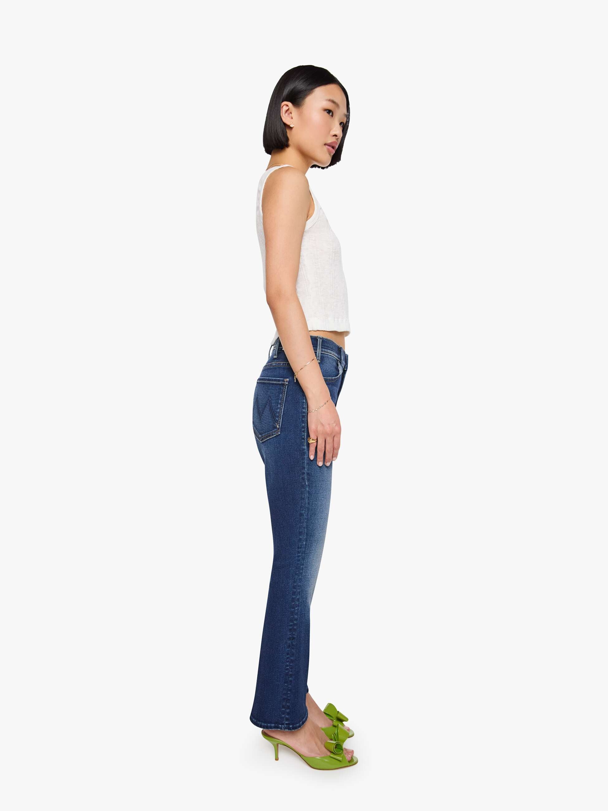 Mother Lil Hustler Ankle Petite Flare-Jeans Taking Chances Blau