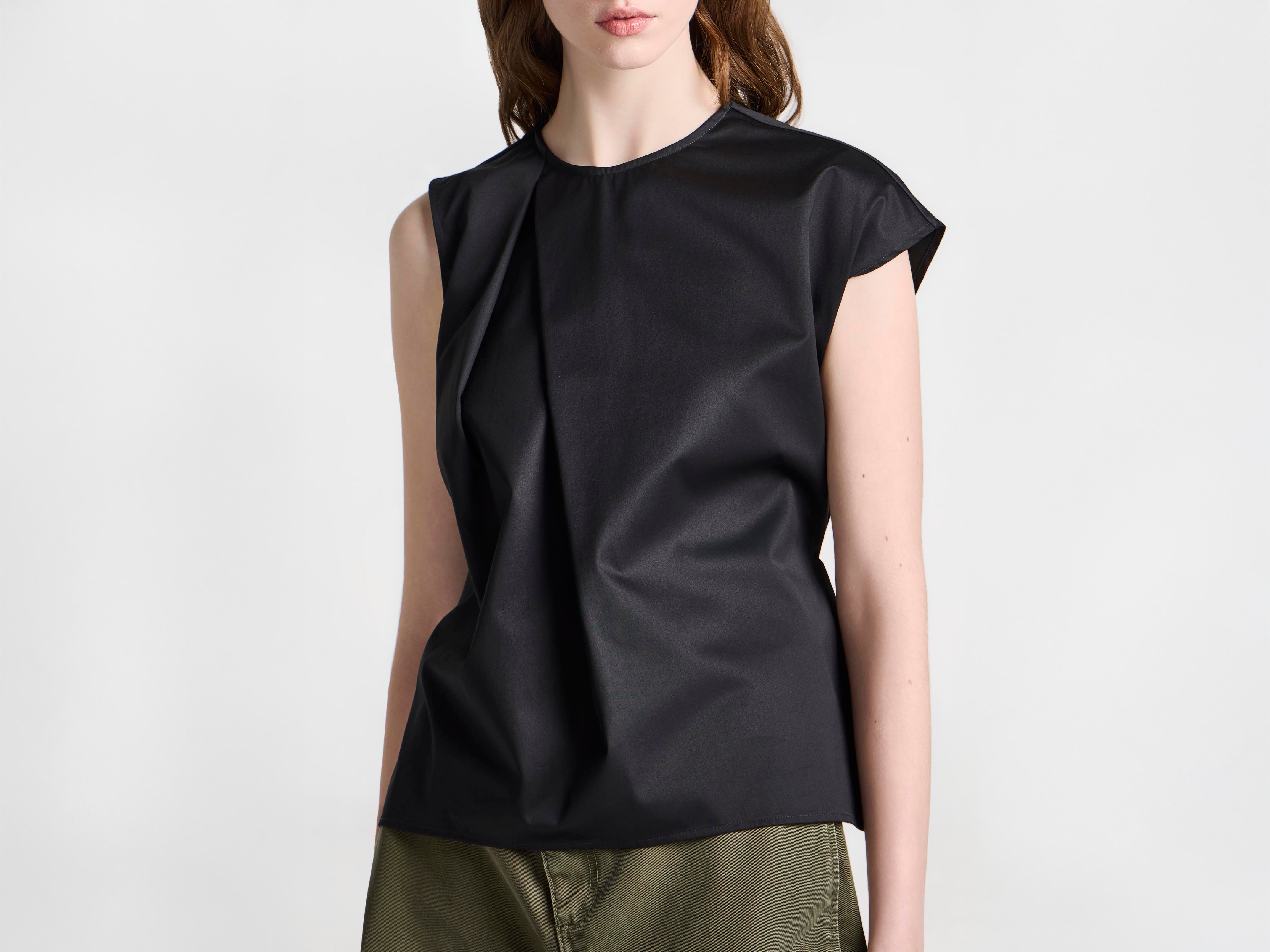 J.W. Anderson Sculptural Sleeveless Top Schwarz Satin