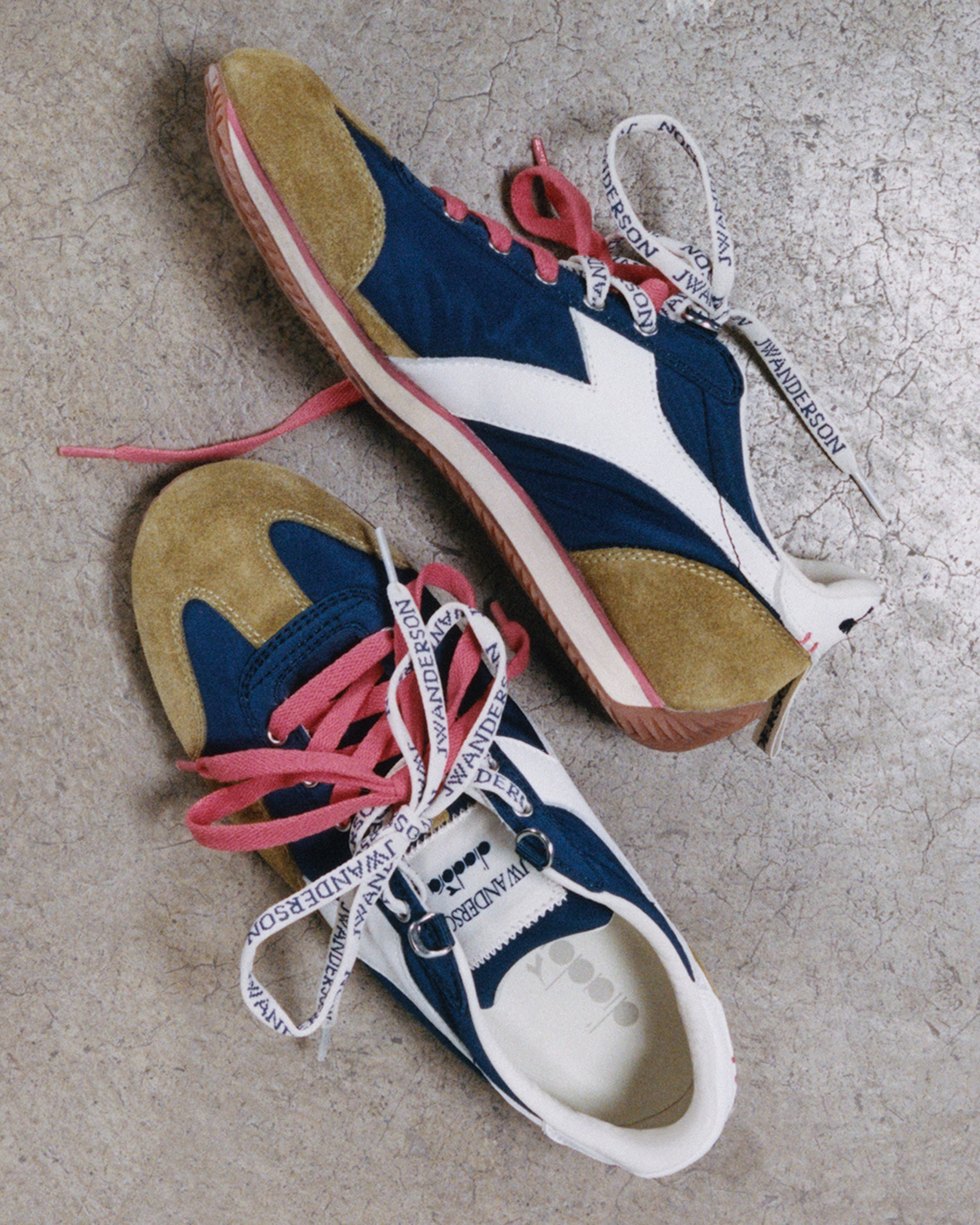 J.W.Anderson x Diadora Equipe Sneaker Navy Peony Herren