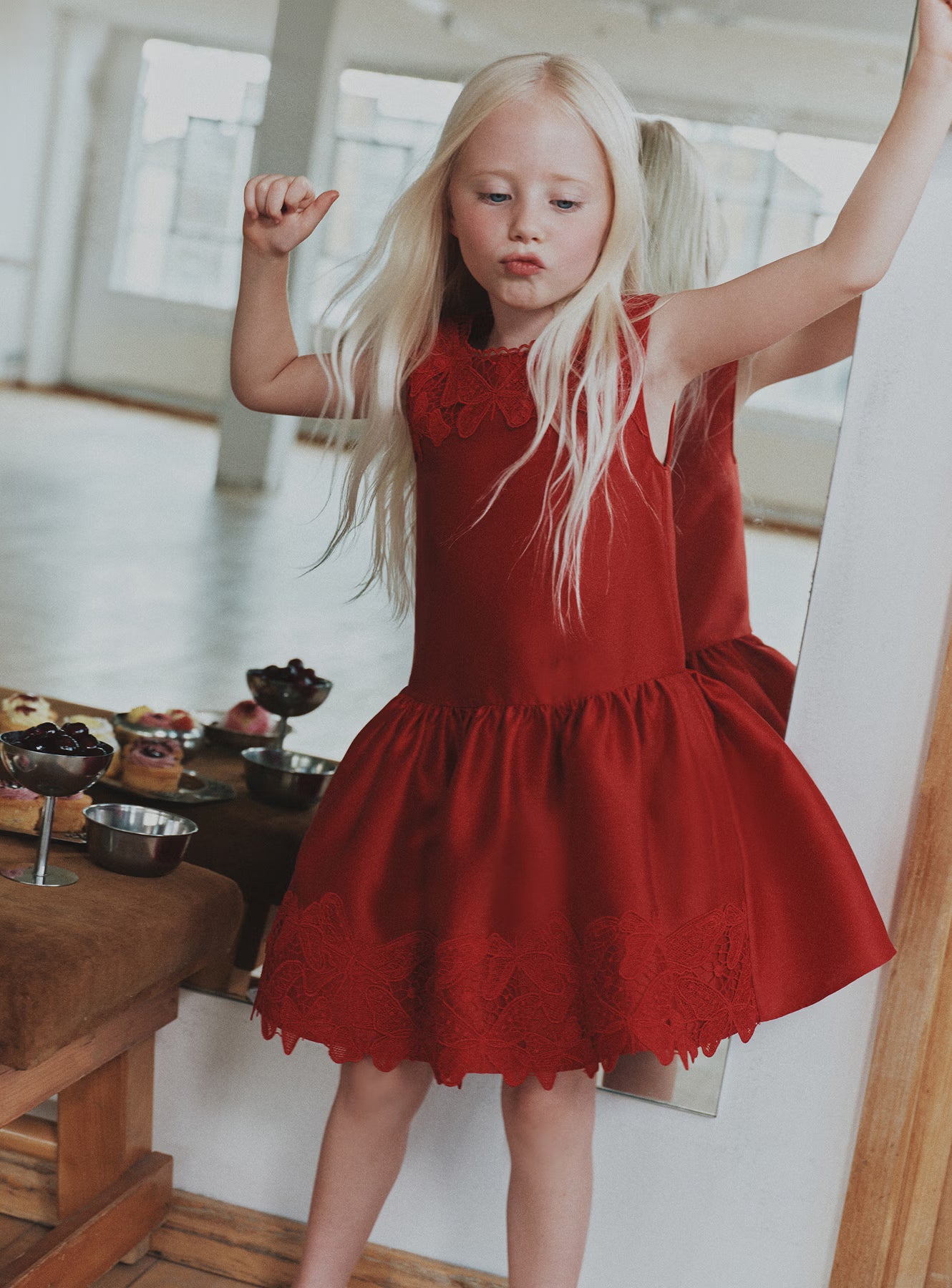 Self Portrait Red Taffeta Lace Dress Rot Mädchenkleid