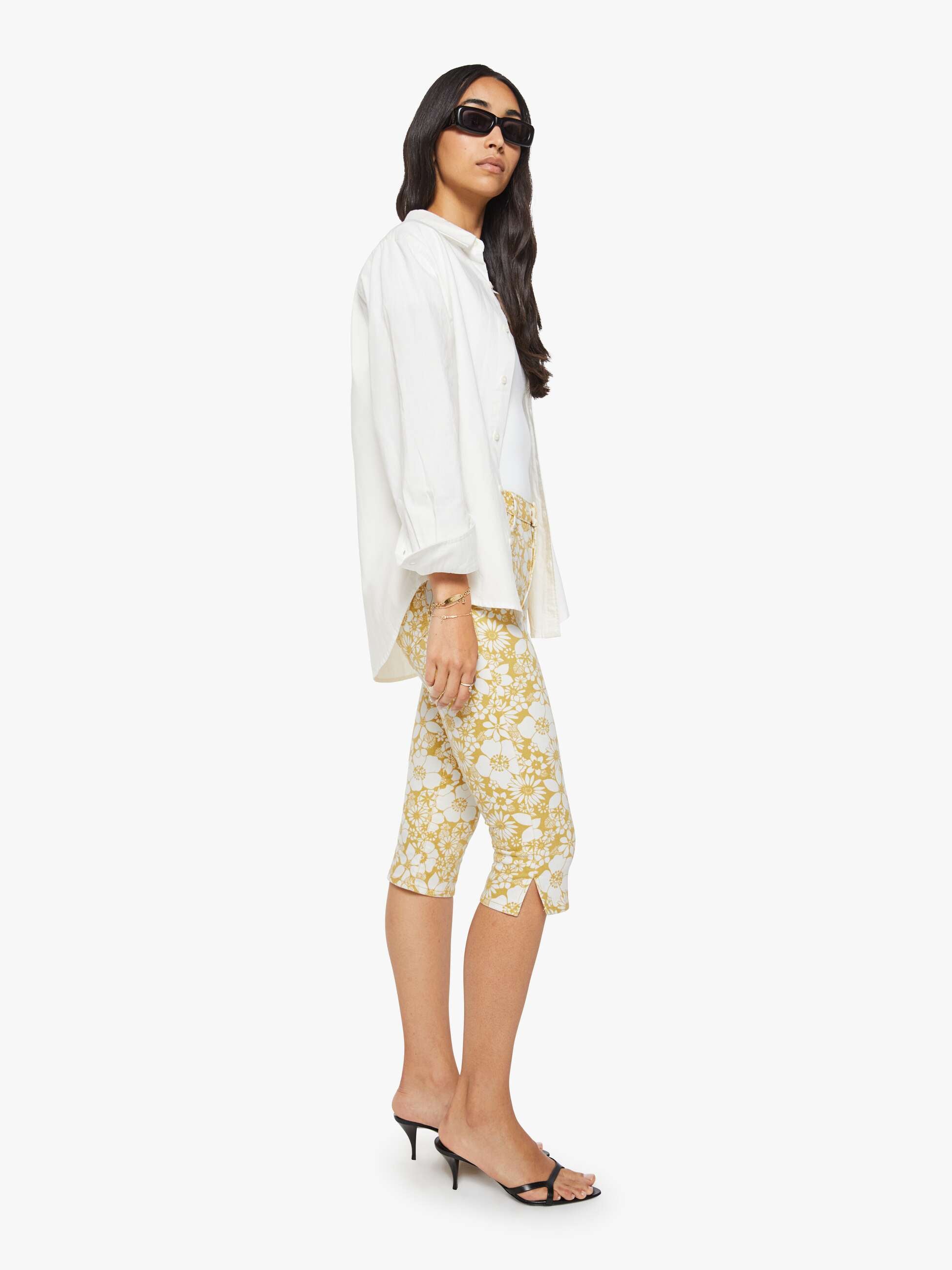 Mother Denim Stunner Zip Bunny Snip Jeans Floral Notes