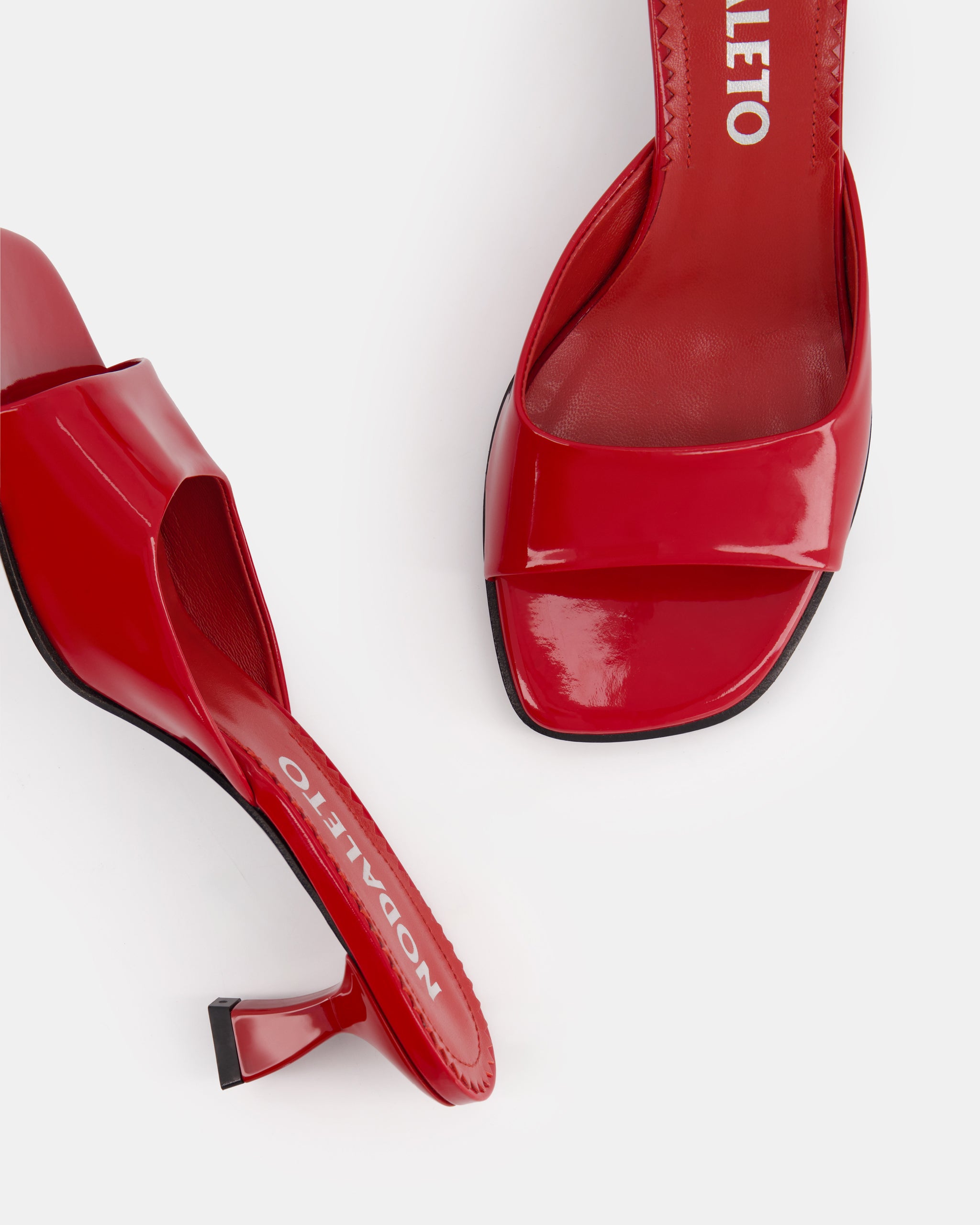 Nodaleto Dona Reese Mules Midnight Red Patent 5 cm