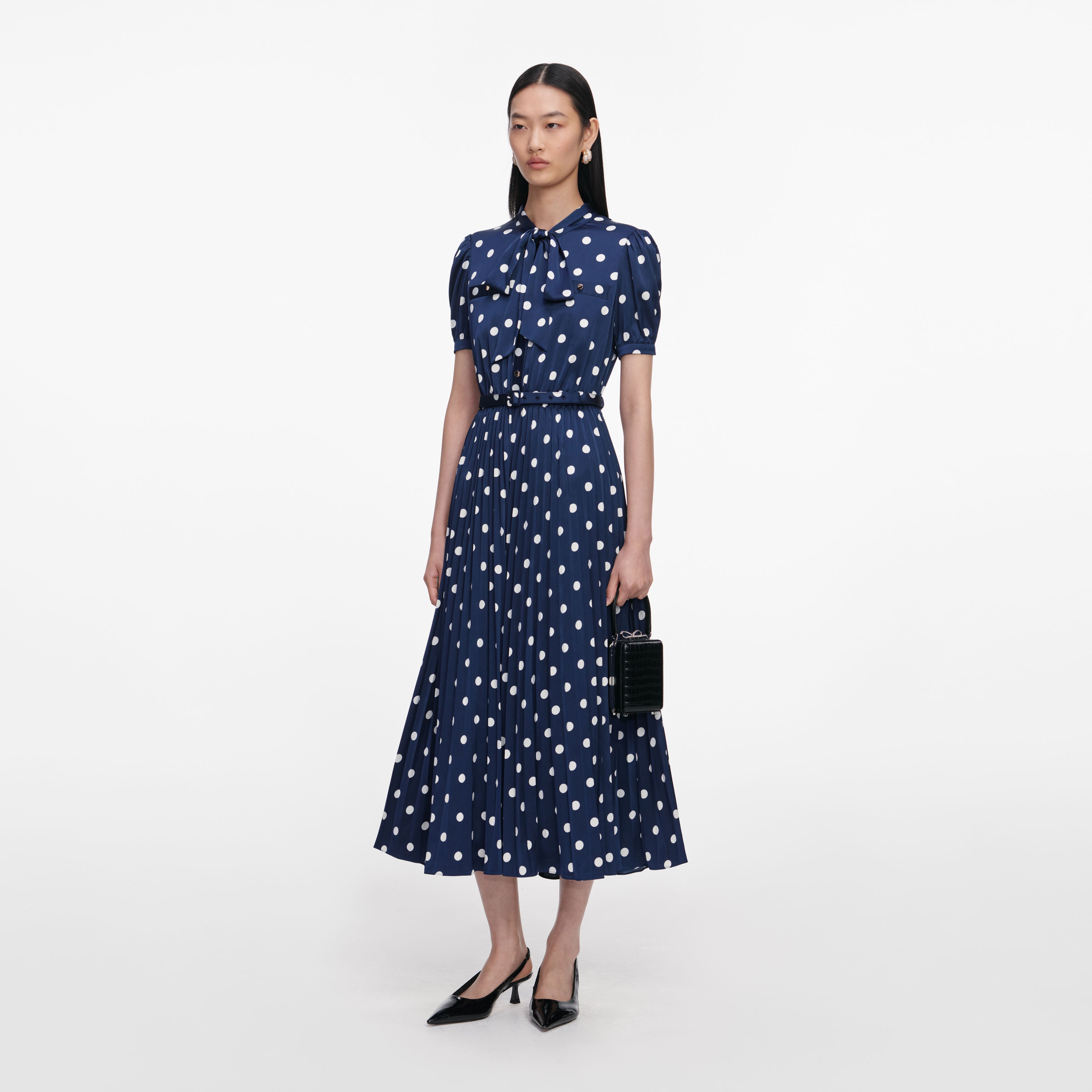 Self Portrait Navy Polka Dot Satin Midi Kleid Navy UK 8 Punkte