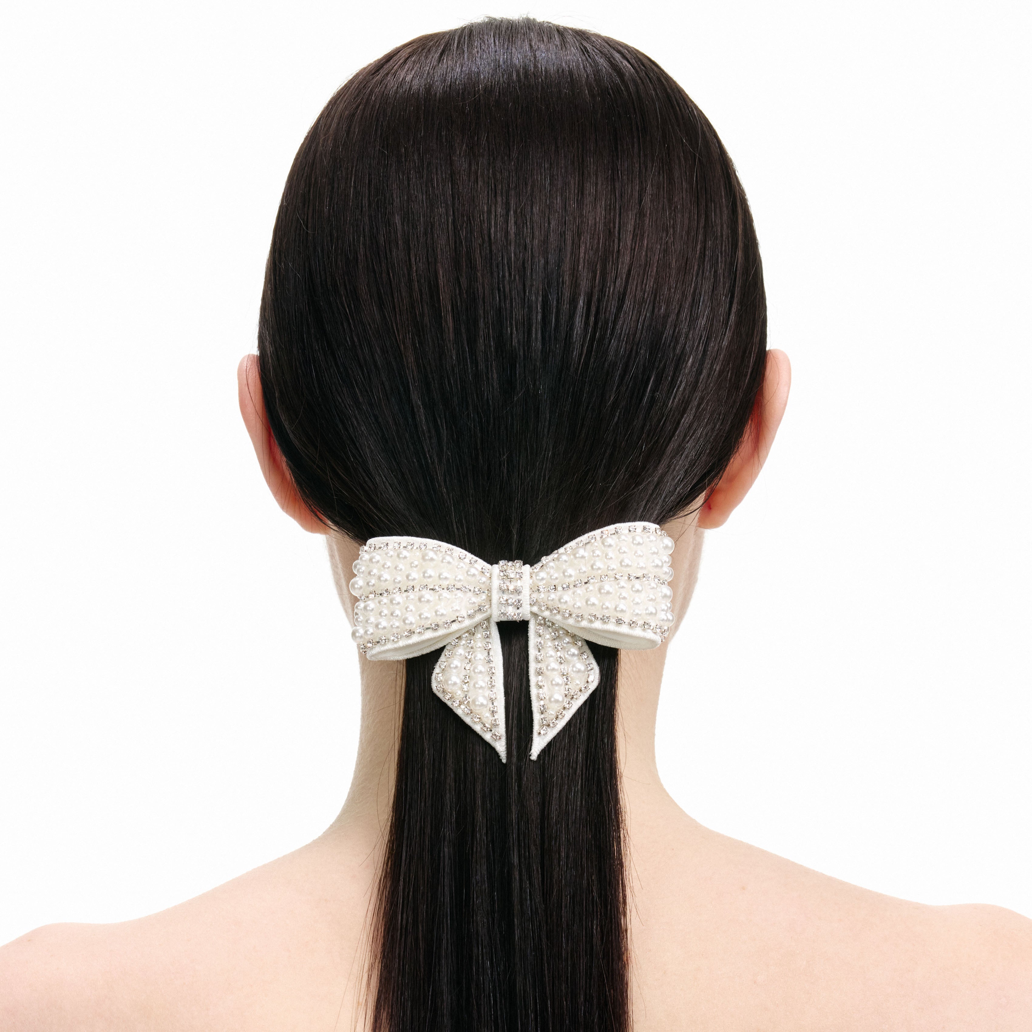 Self Portrait Pearl Crystal Bow Haarclip Creme