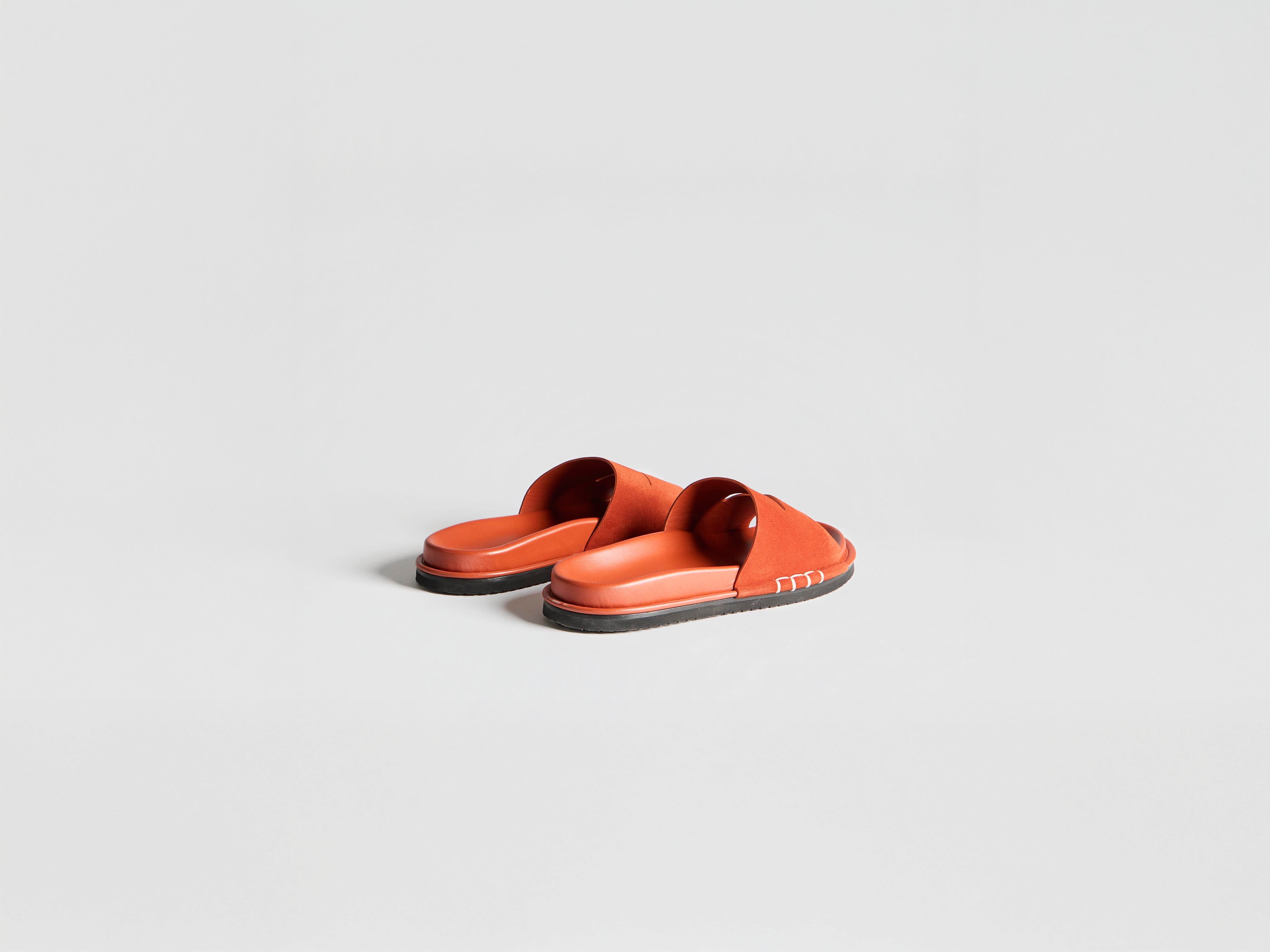 J.W. Anderson Fussbett Loafer Slides Rost Wildleder Herren