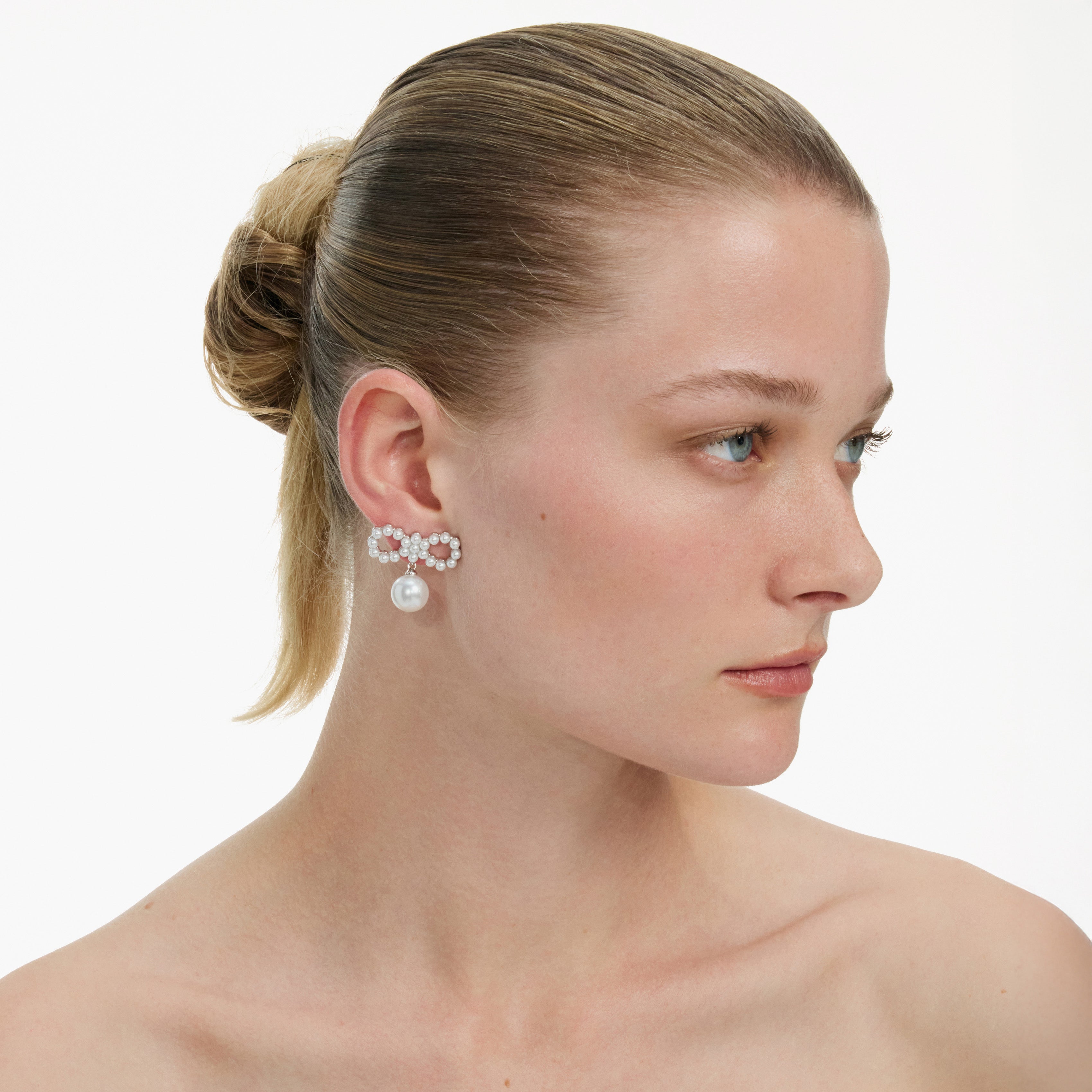 Self Portrait Jewellery Pearl Bow Ohrringe Creme One Size