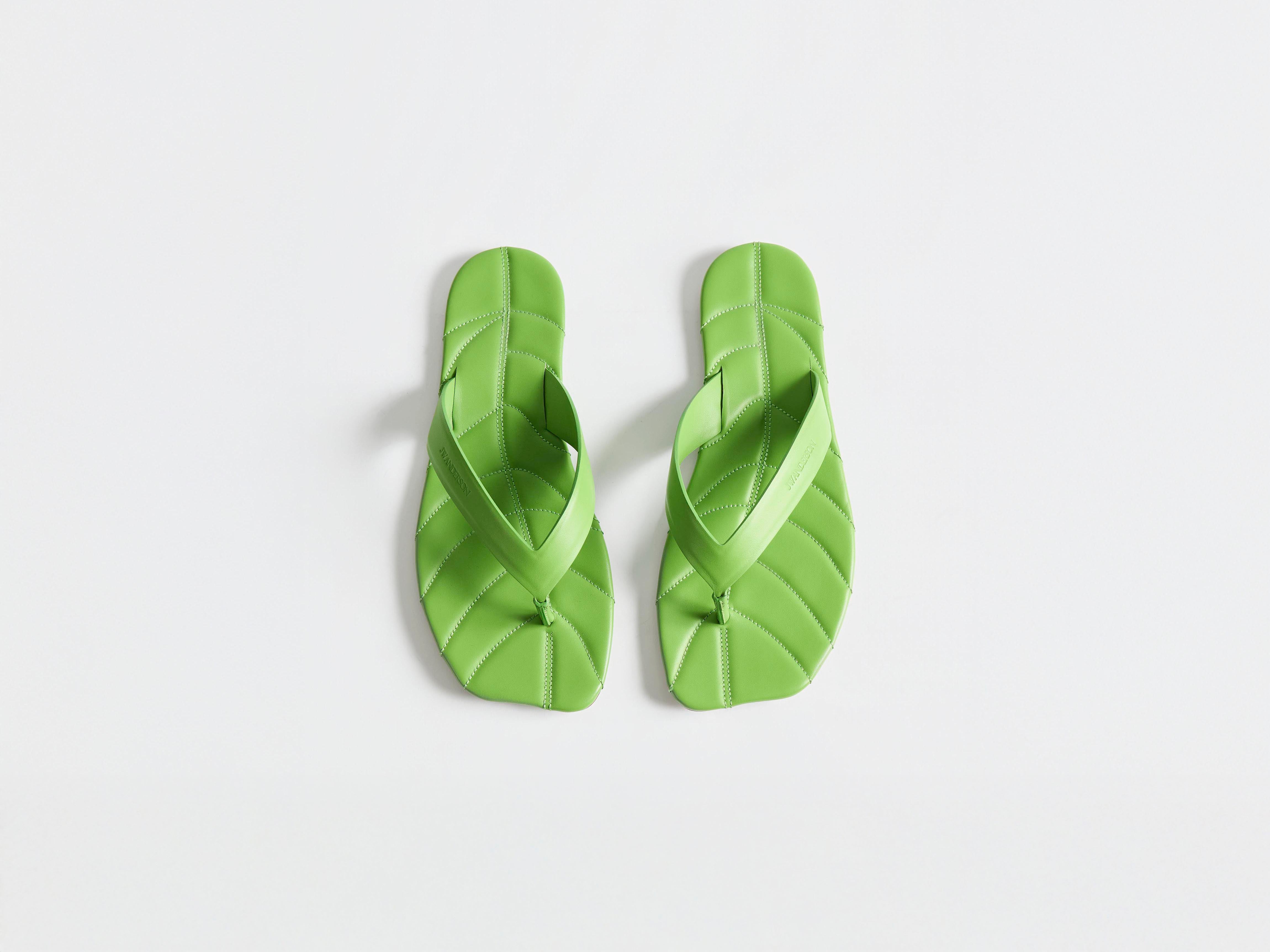 J.W.Anderson Shoes Leaf Slides Pantoletten Lime Leder