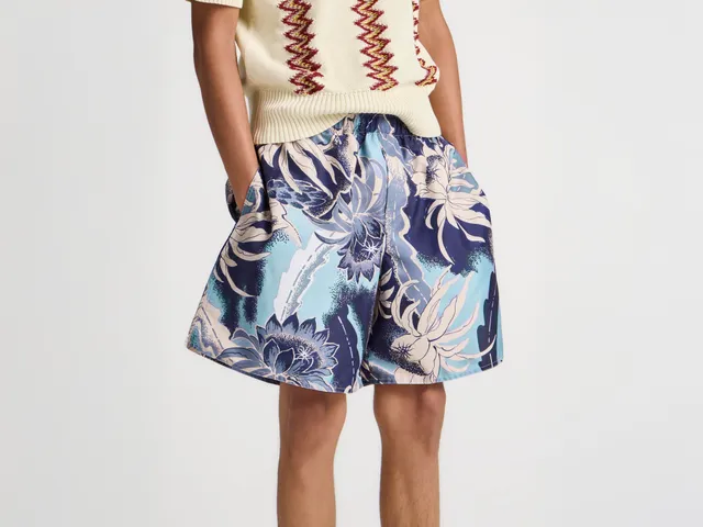 J.W.Anderson Swim Hawaiian Shorts Badehose Saphir Floral