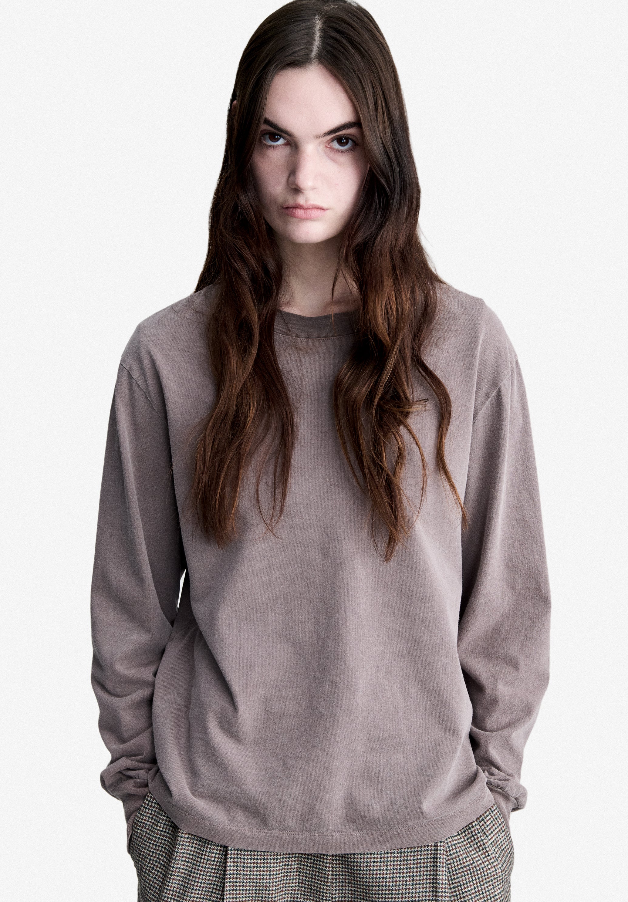 A.P.C. Hiver 26 T-Shirt langarm haselnussbraun